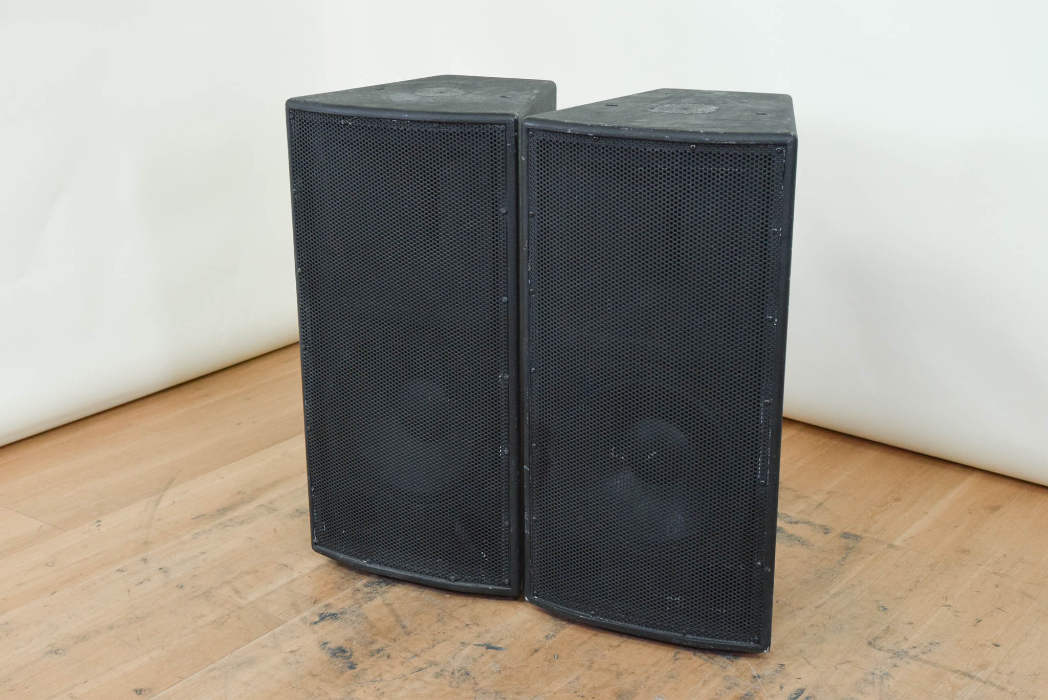 EAW MK2194 Two-Way Full Range Loudspeaker (PAIR)