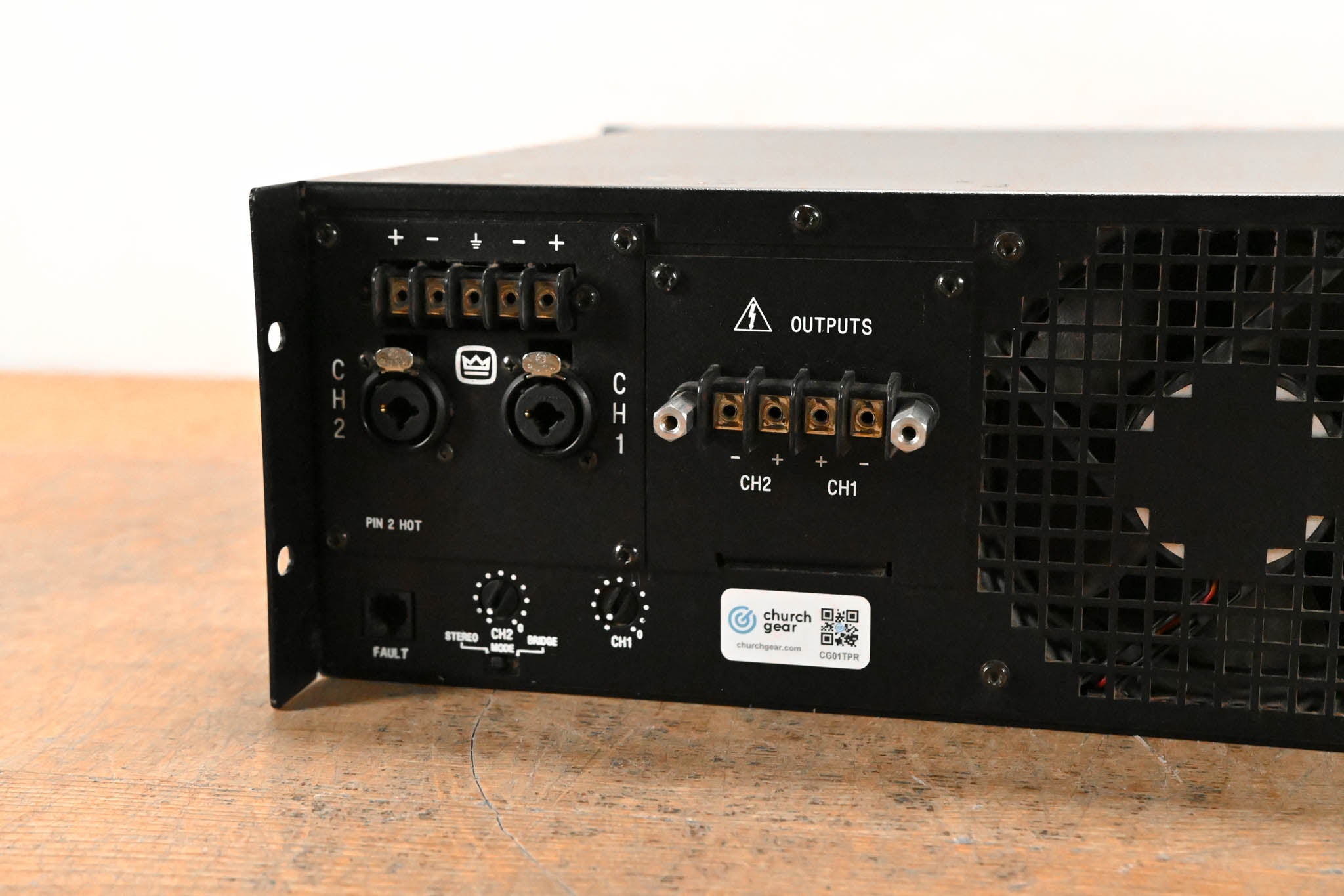 Crown CL4 2-Channel Power Amplifier