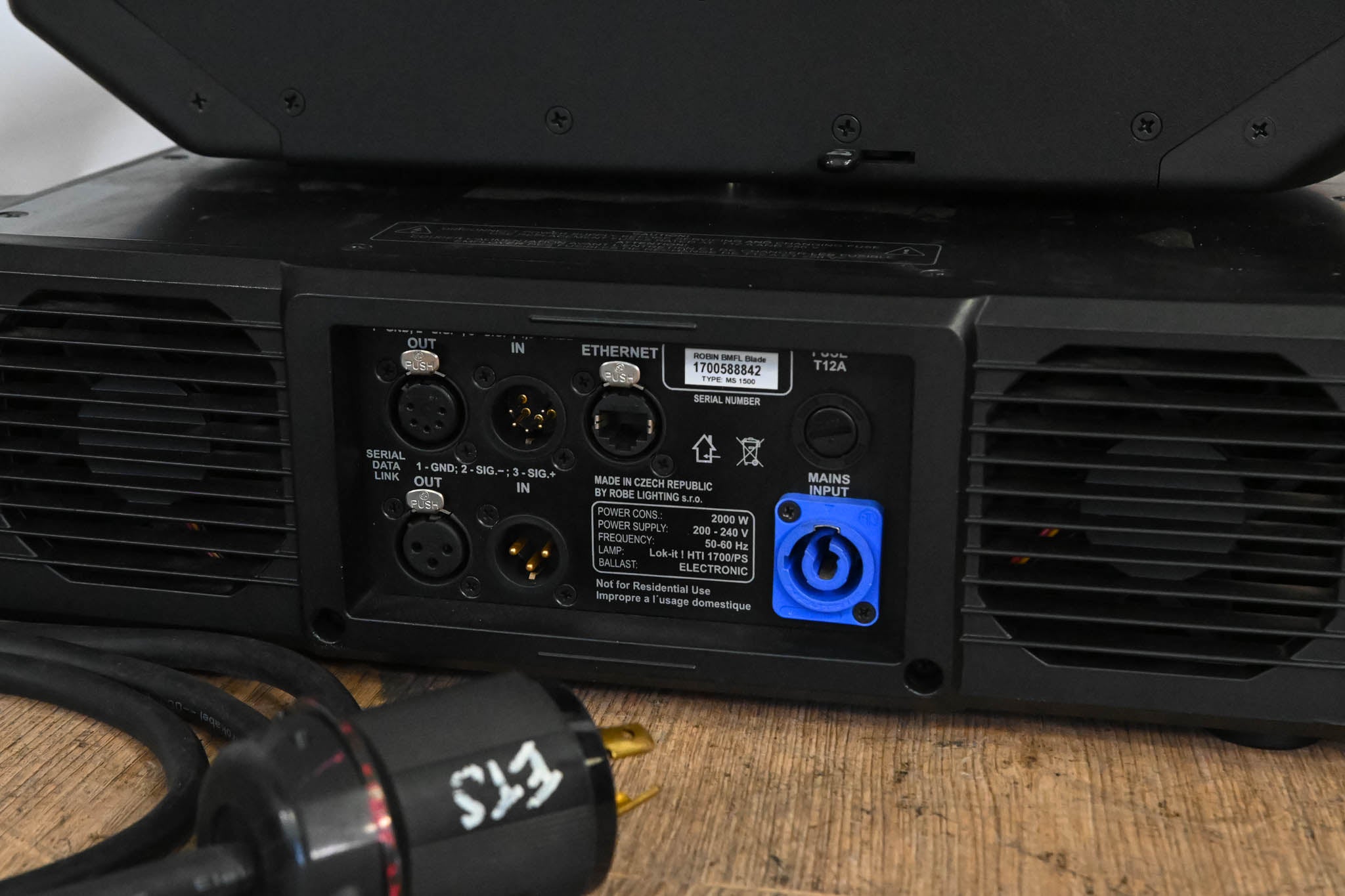 Robe ROBIN BMFL Blade Discharge Lamp Moving Light