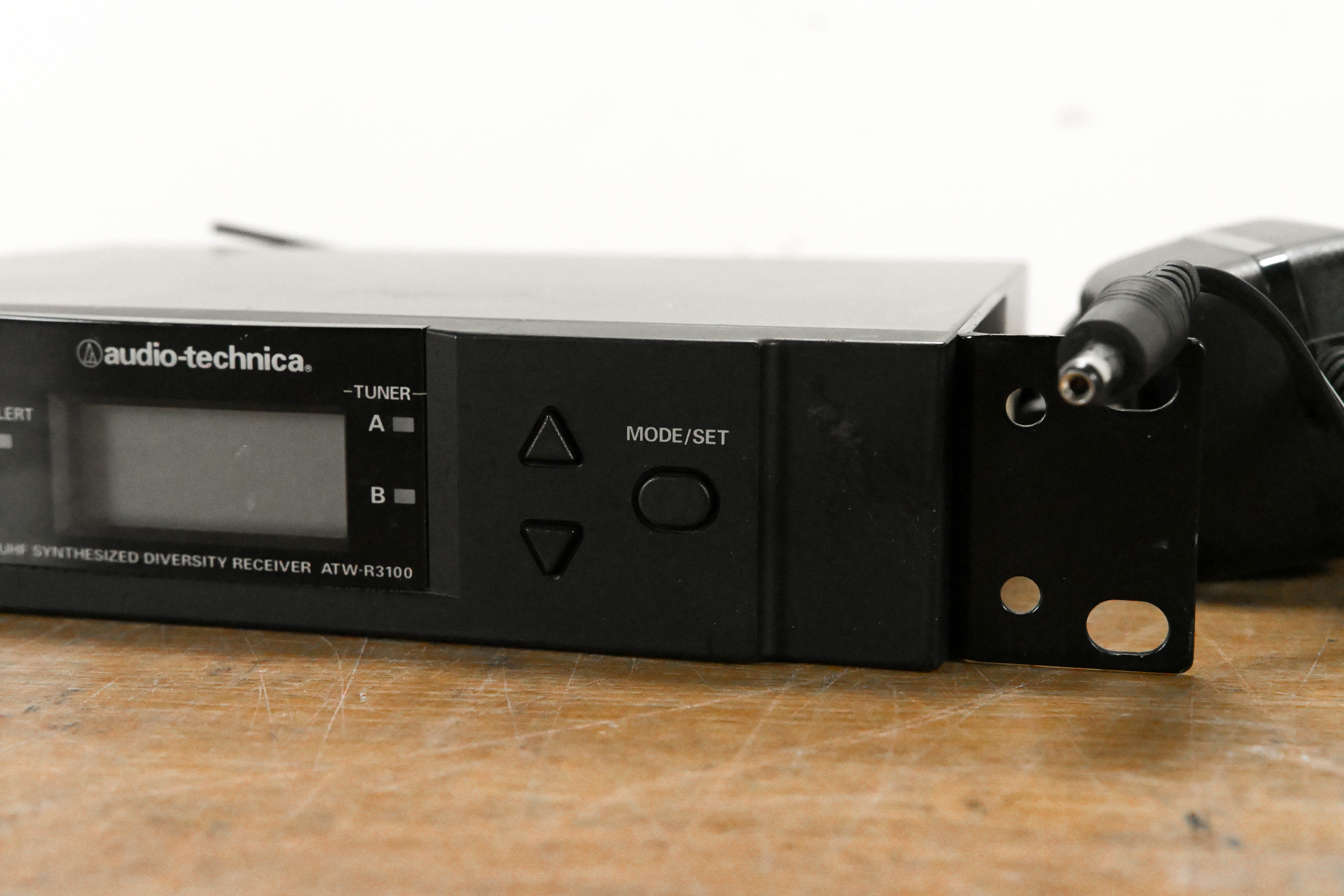 Audio-Technica ATW-R3100C UHF Wireless Receiver 541-566 MHz