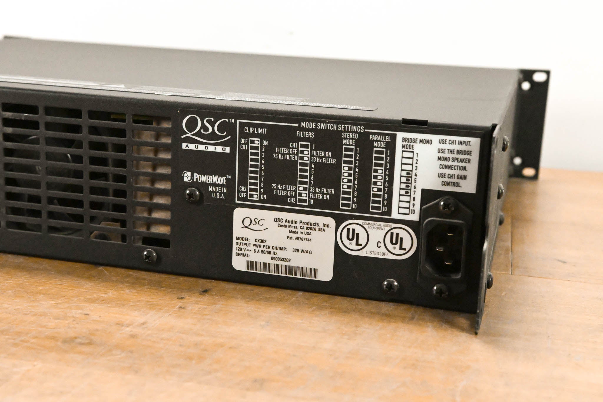 QSC CX302 2-Channel Power Amplifier