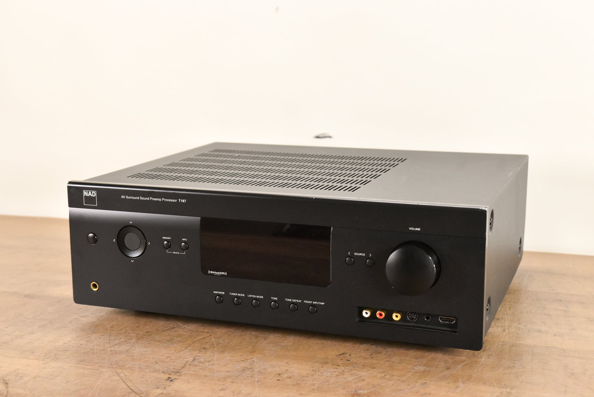 NAD Electronics T 187 Surround Sound Preamp Processor