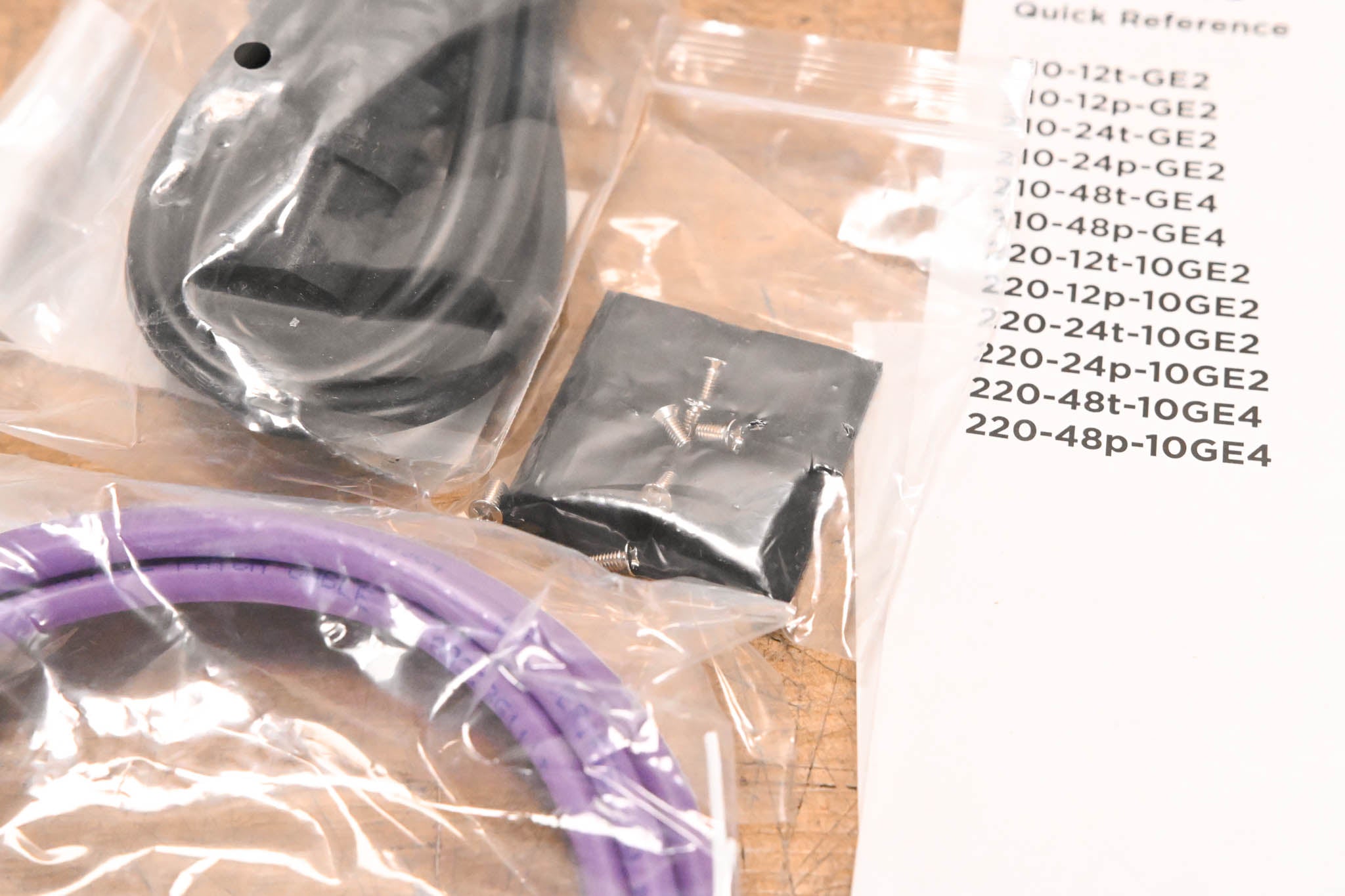 Extreme Networks 220-48P-10GE4 ExtremeSwitching 220 48-Port Switch