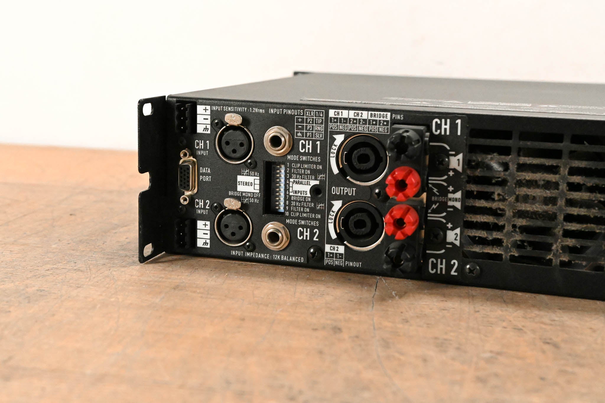 QSC PowerLight 2 PL218 2-Channel Power Amplifier