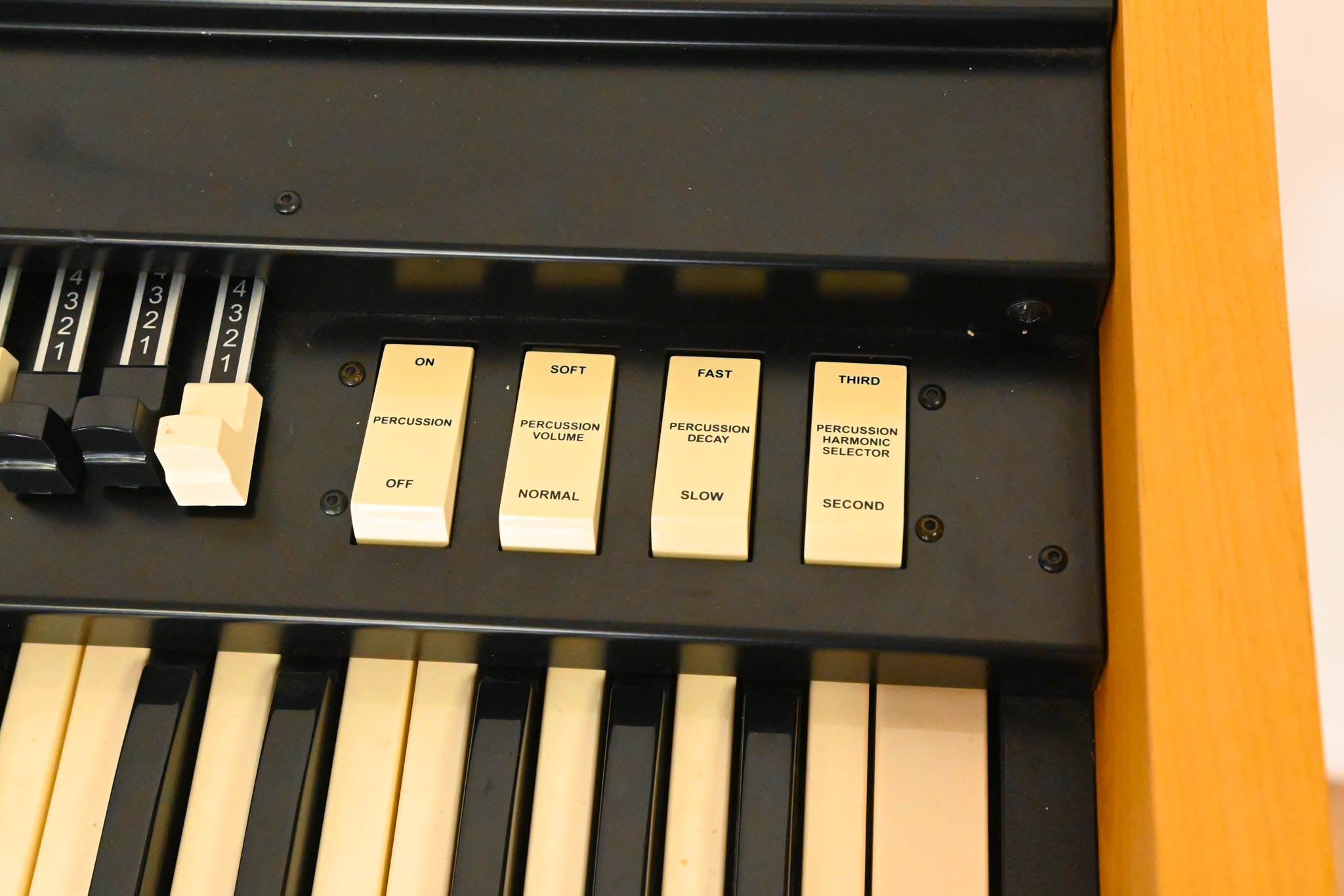 Viscount Legend Organ