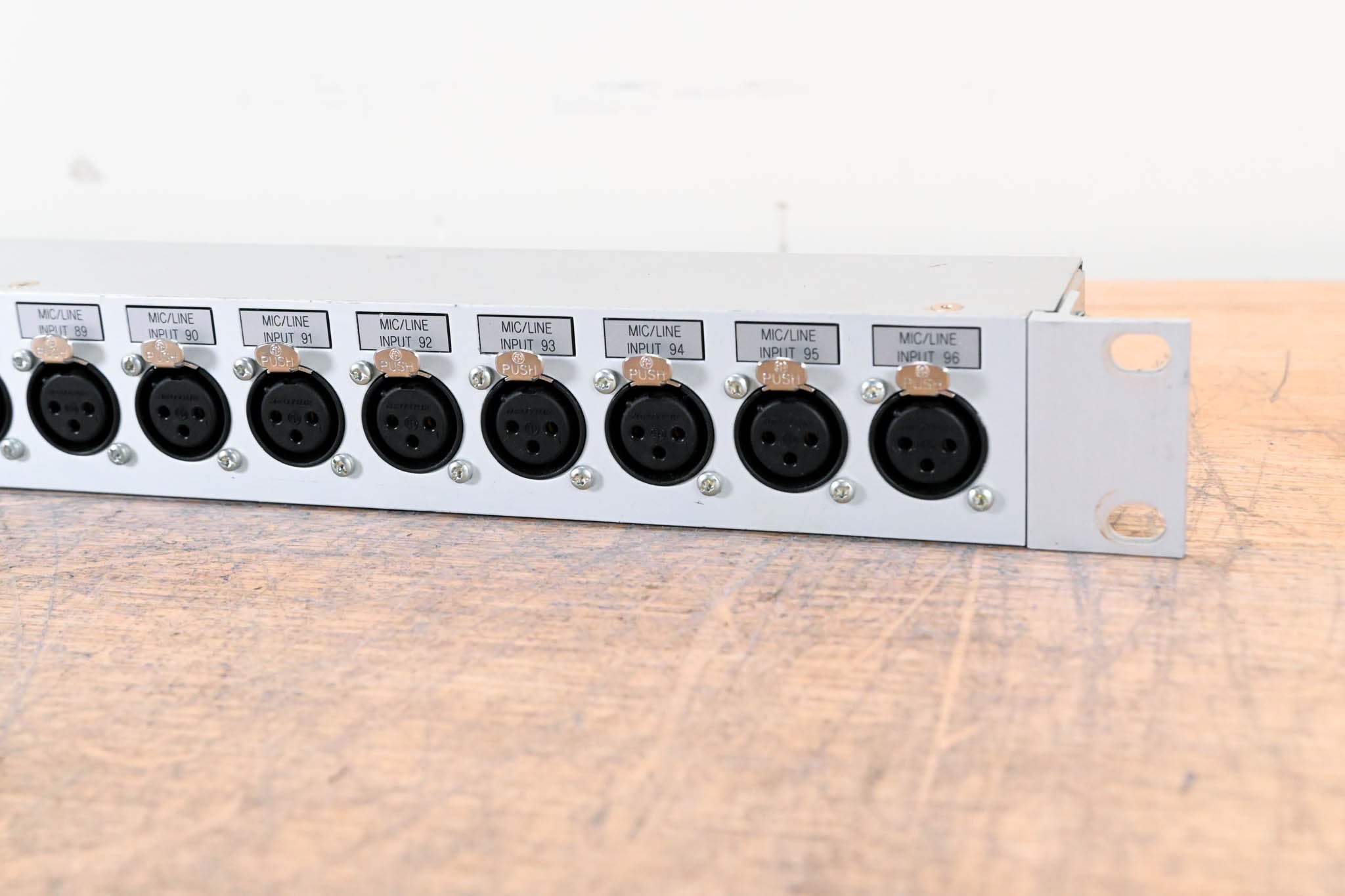 Studer D21m Modular I/O - 16x Mic/Line Inputs to 4x DB25 Connectors