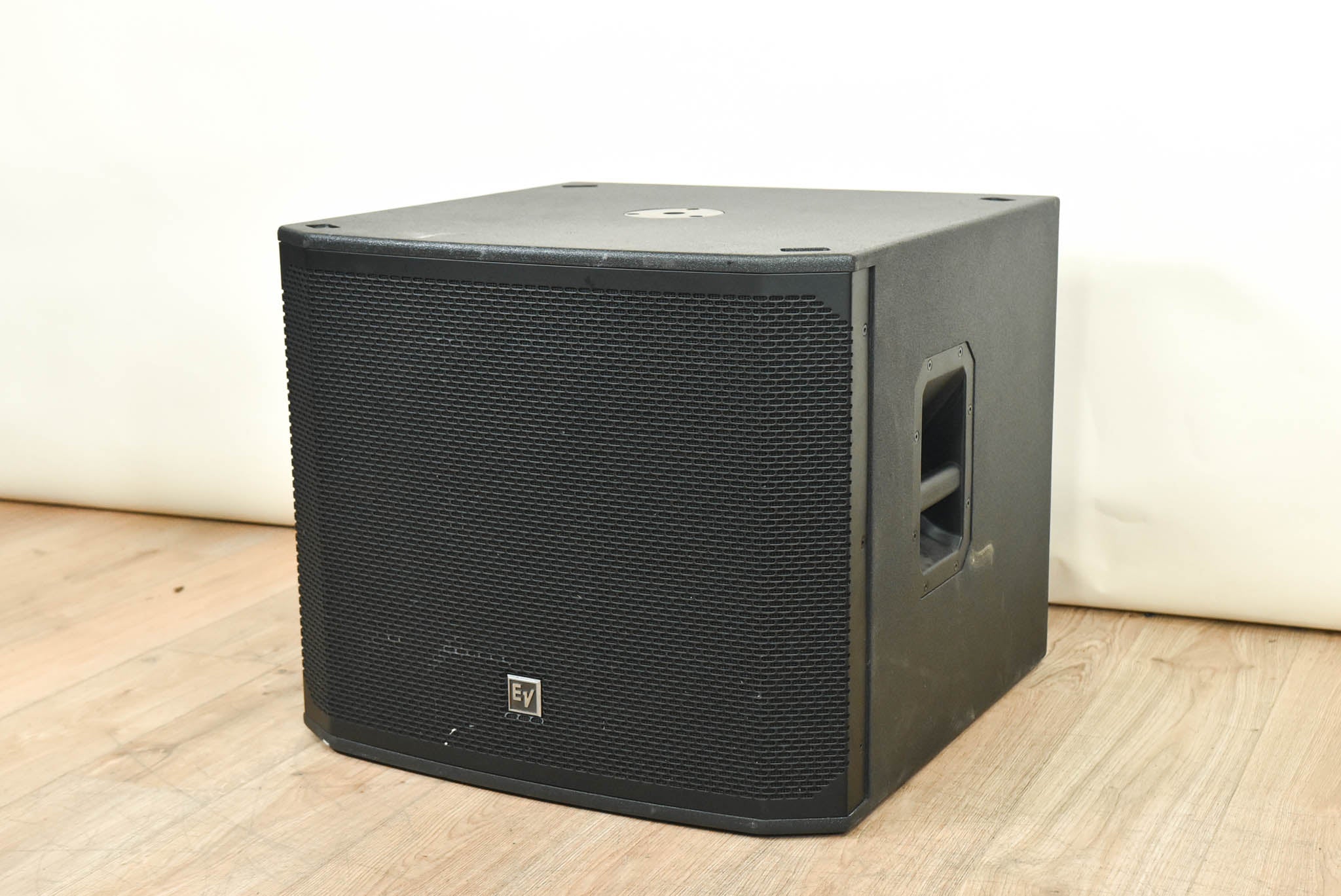 Electro-Voice (EV) EKX-18S 18" Passive Subwoofer