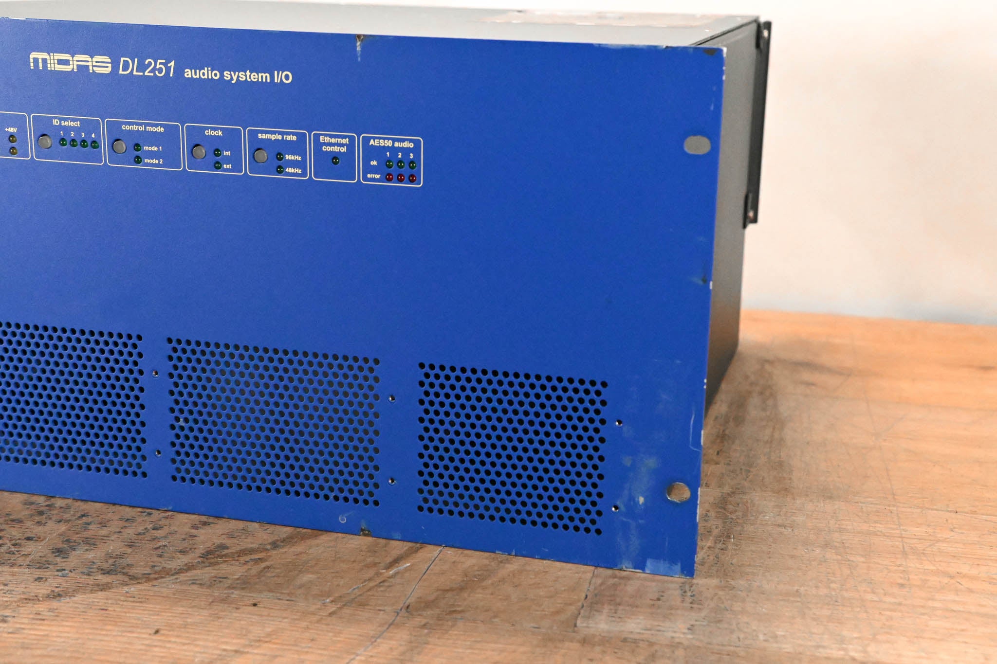 Midas DL251 PRO Series 48-input / 16-output Stage Box