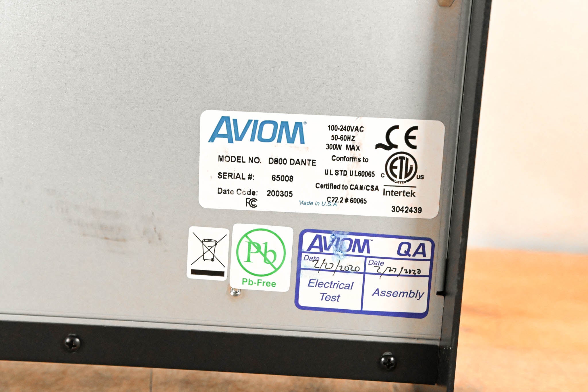 Aviom D800-Dante A-Net Distributor with Dante Connectivity