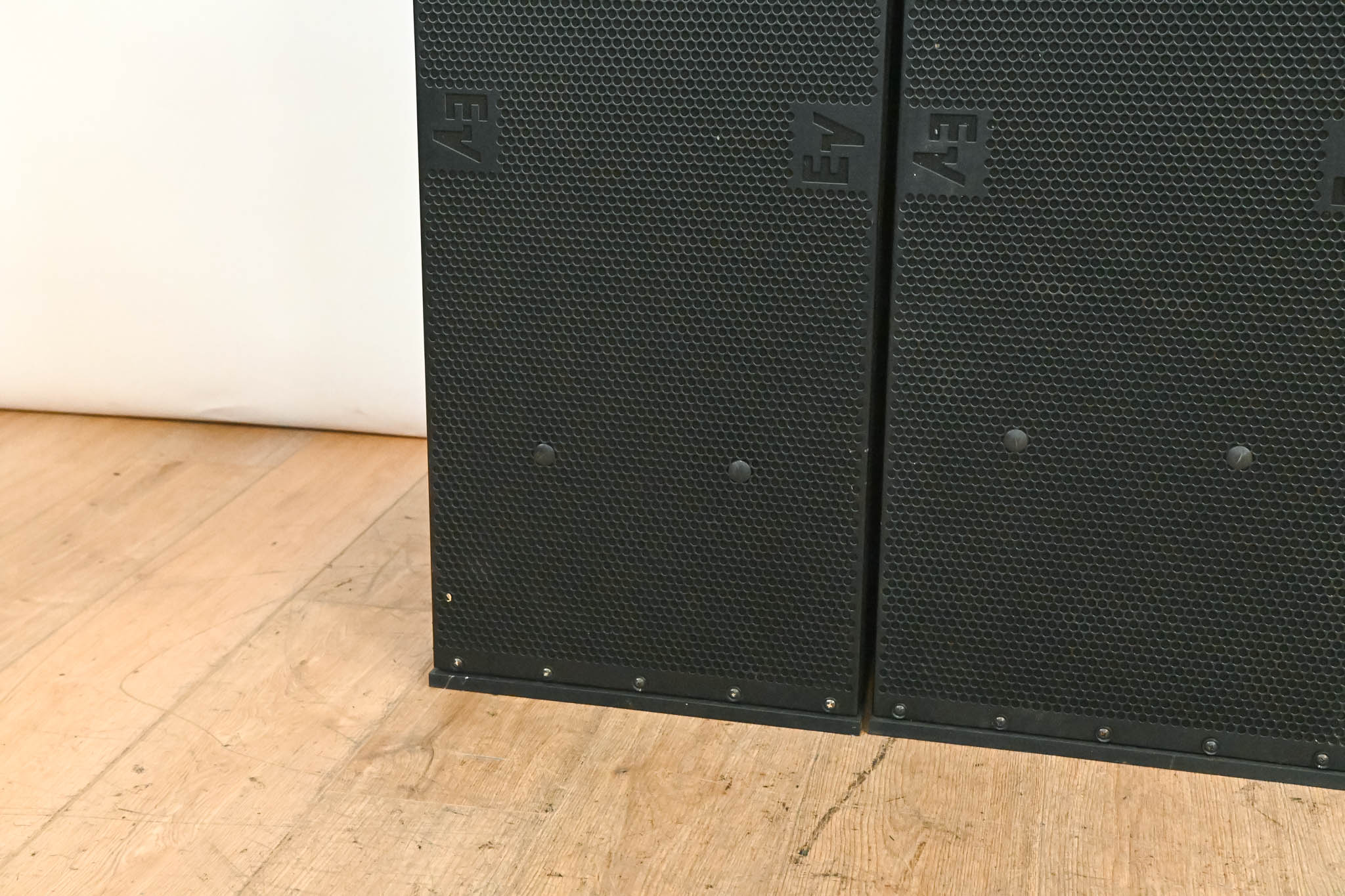 Electro-Voice (EV) XLC127DVX Three-Way Compact Line Array Element (PAIR)