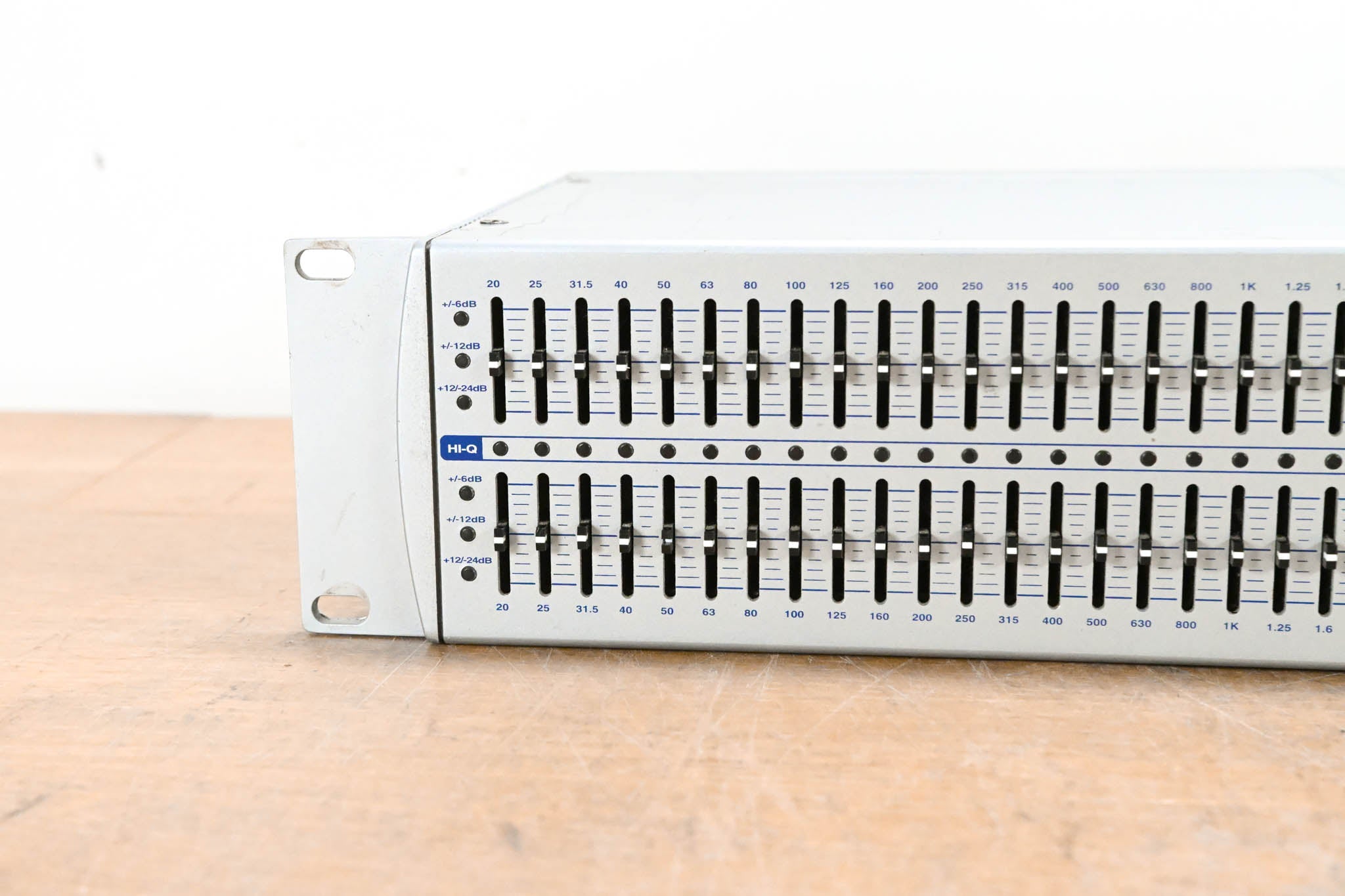 PreSonus DEQ624 24-Bit Digital Stereo 31-Band Graphic Equalizer