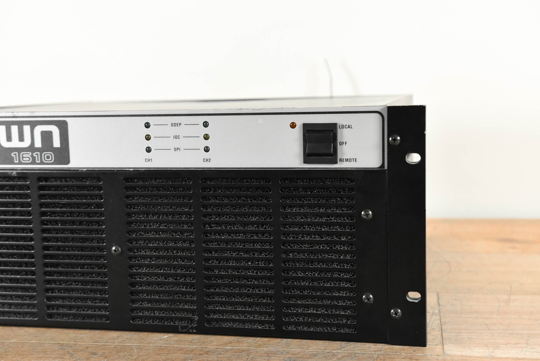 Crown Com-Tech 1610 2-Channel Power Amplifier