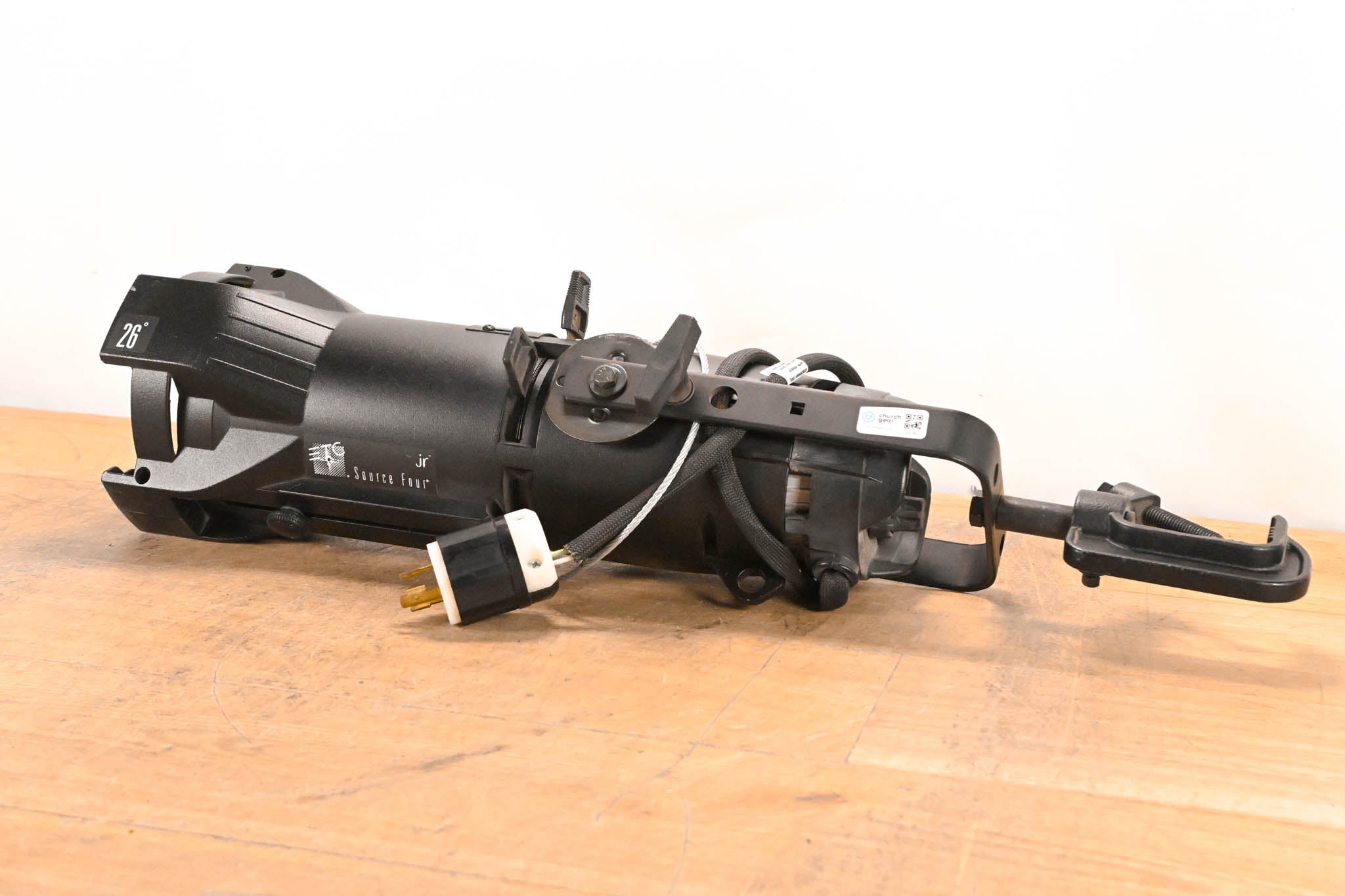 ETC Source Four Jr 26 Degree 575 Ellipsoidal Light