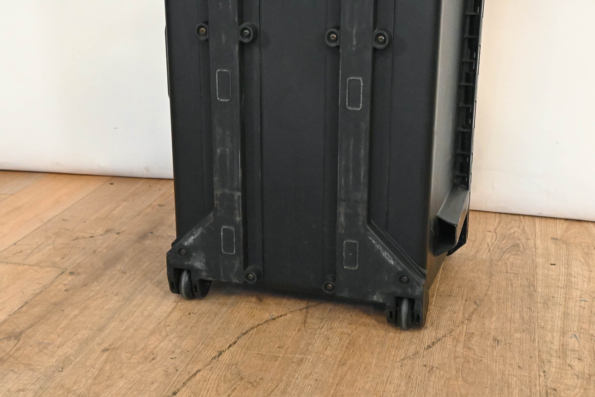 Pelican Storm Case iM2975 - Interior Dimensions: 29.8" x 20.8" x 10.2"