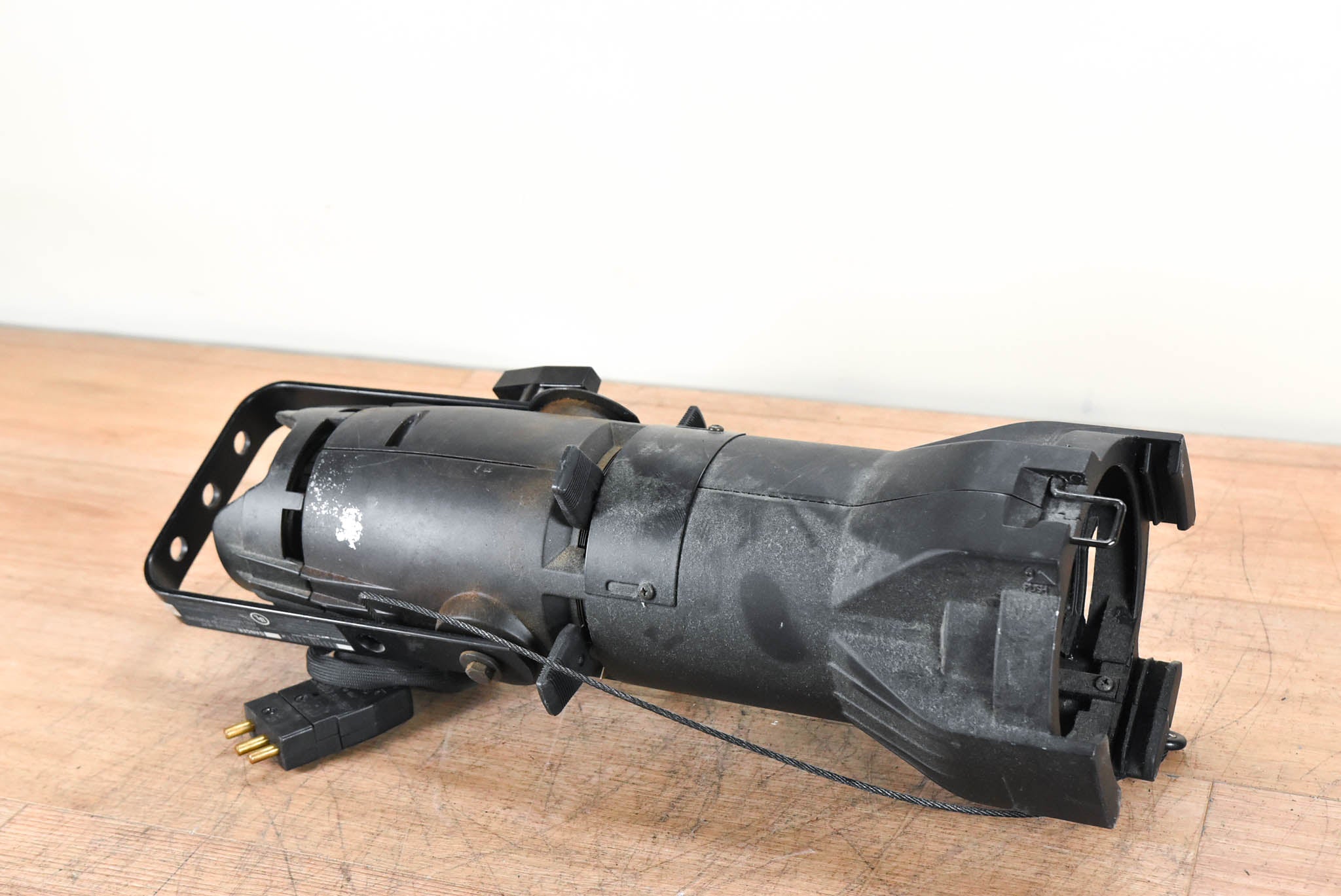 ETC Source Four Jr 26 Degree 575 Ellipsoidal Light