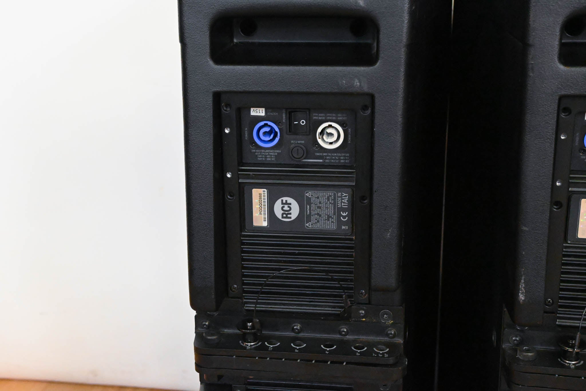 RCF HDL-20A Active Line Array Module (PAIR)