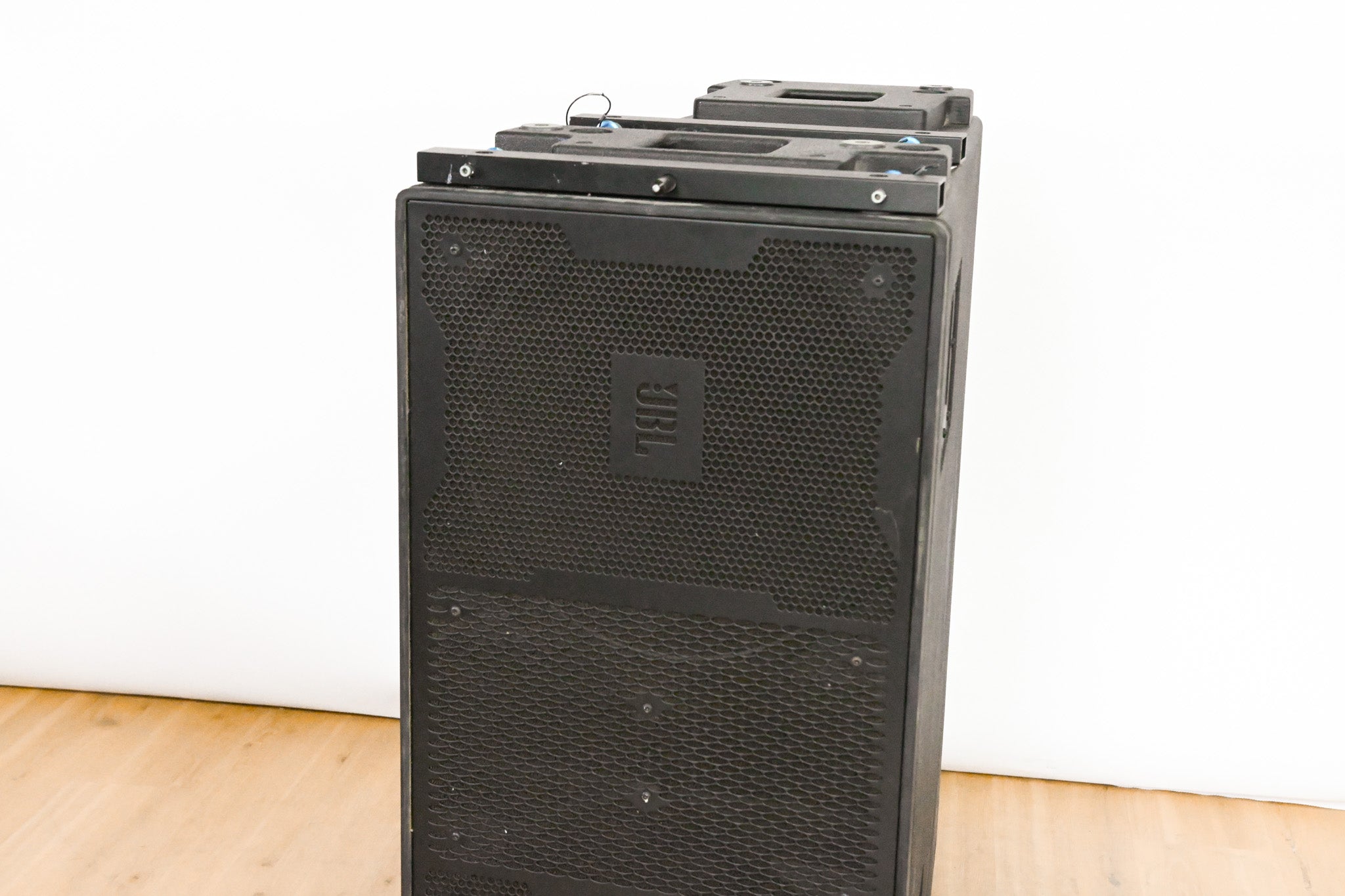 JBL VT4882DP Powered Dual 15" VerTec Line Array Subwoofer