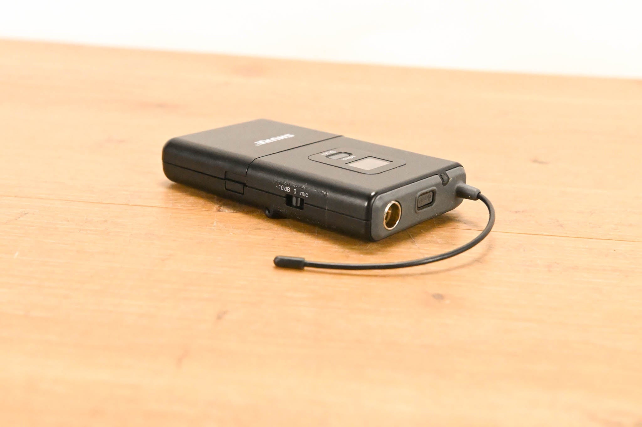 Shure SLX14 Bodypack Wireless System - J3 Band (NO POWER SUPPLY)