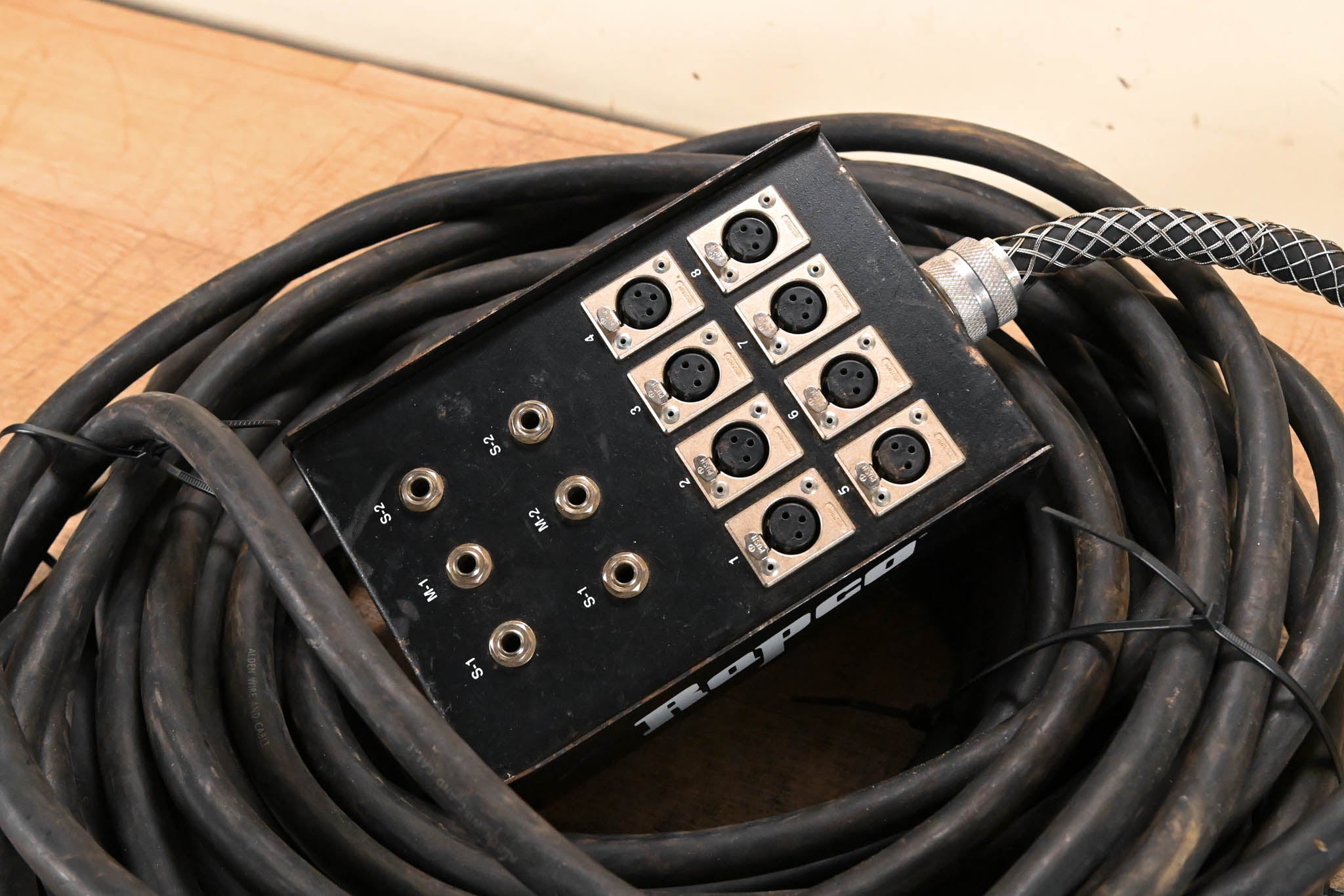 Rapco Horizon Audio Snake 8 XLR inputs, 6 TS - 100'