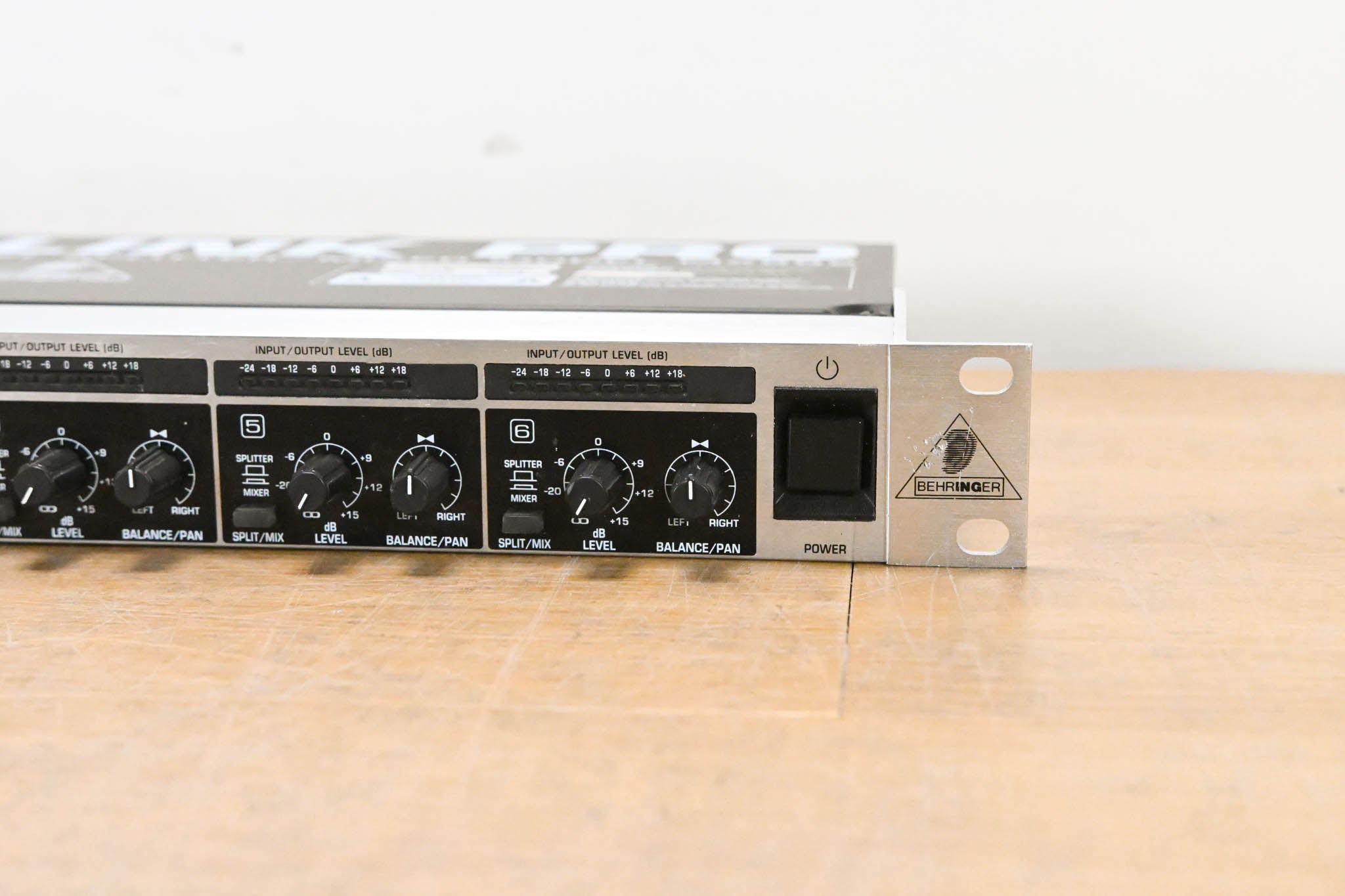 Behringer ULTRALINK PRO MX882 8-Channel Splitter/Mixer