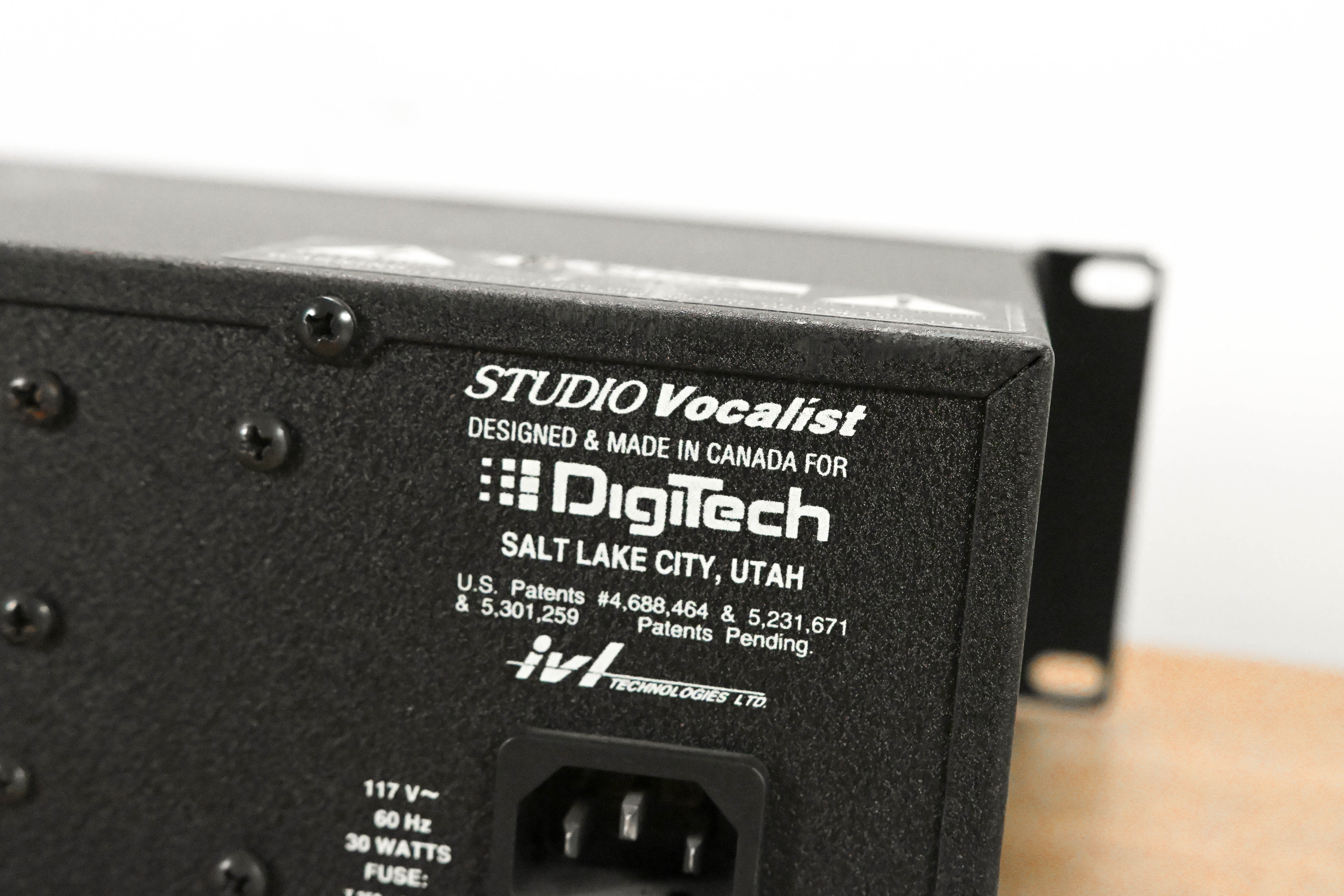 DigiTech Studio Vocalist Vocal Harmony Processor