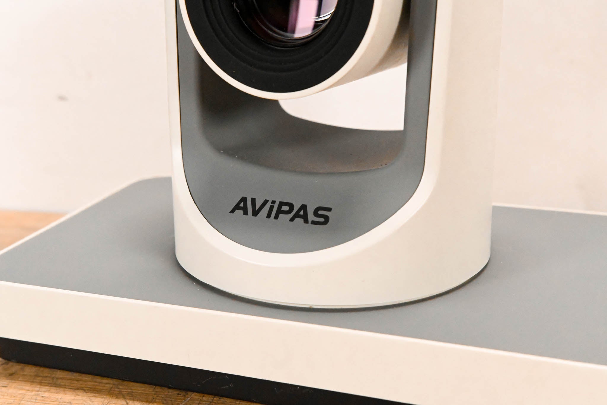 Avipas AV-1360 20x SDI/HDMI PTZ Camera (NO POWER SUPPLY)