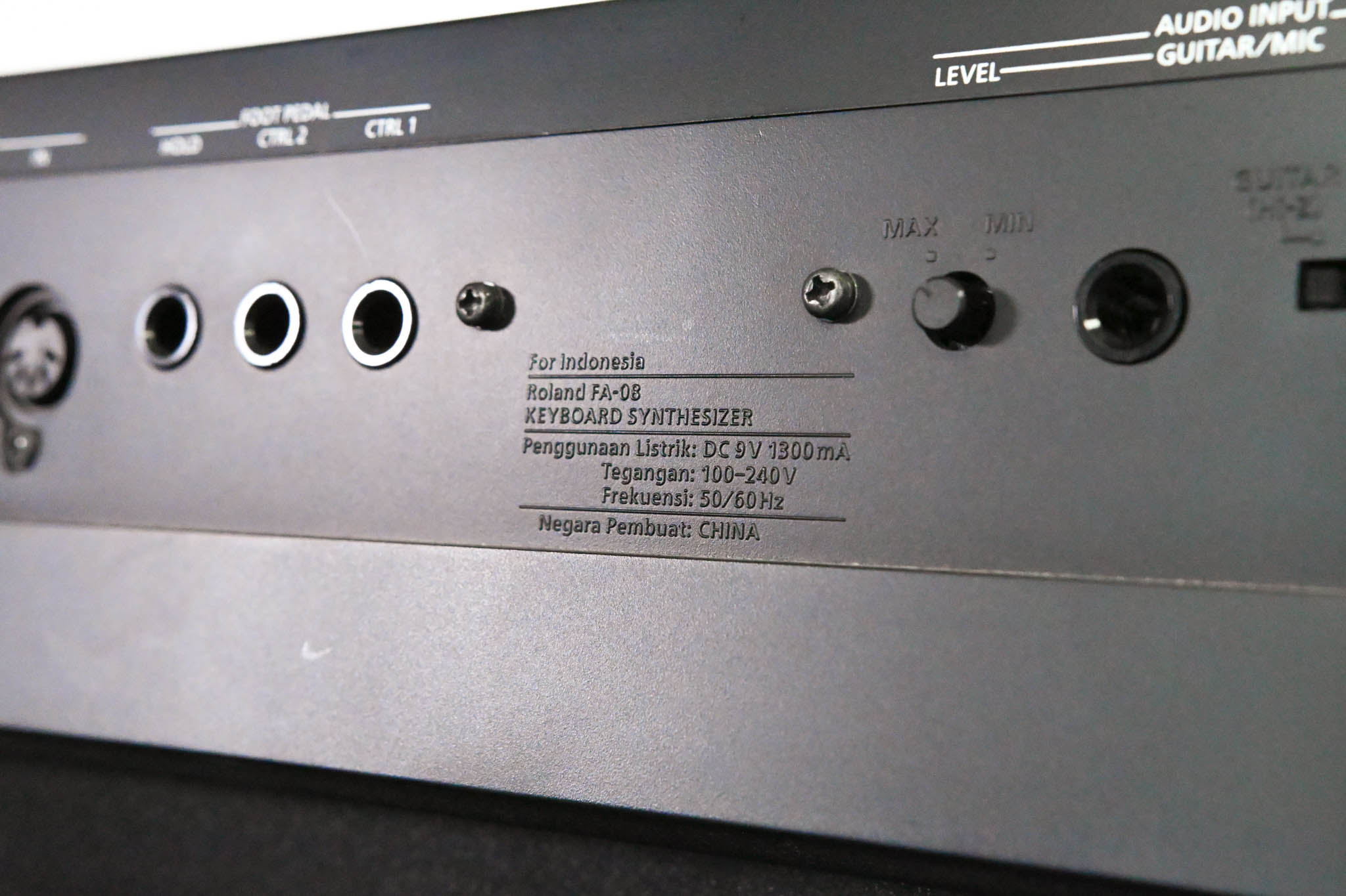 Roland FA-08 88-Key Music Workstation (NO POWER SUPPLY)