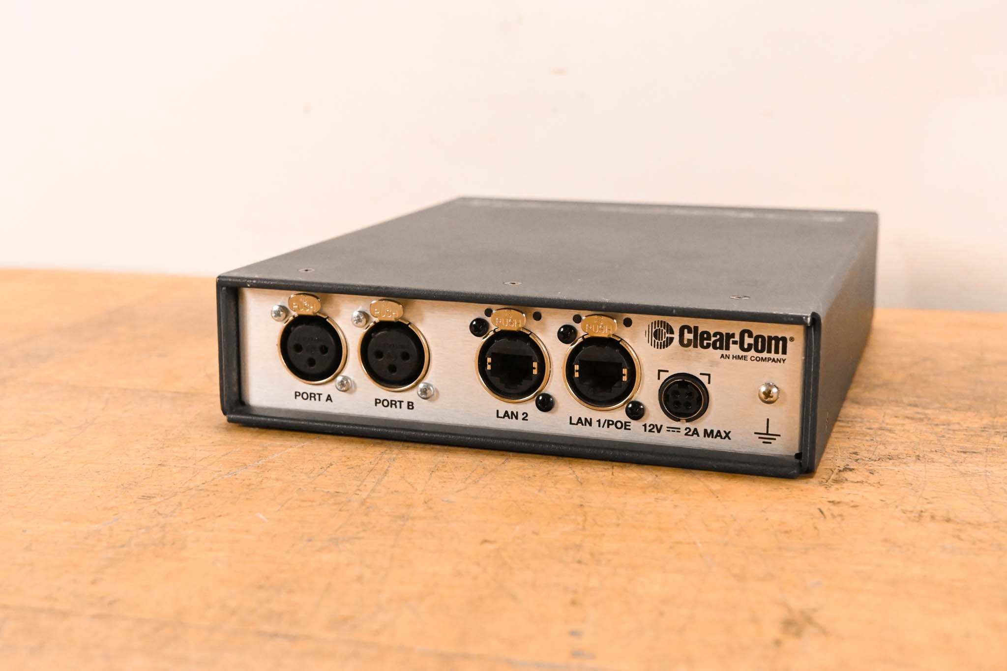 Clear-Com LQ-2W2 Compact 2-Port Partyline IP Interface (NO POWER SUPPLY)