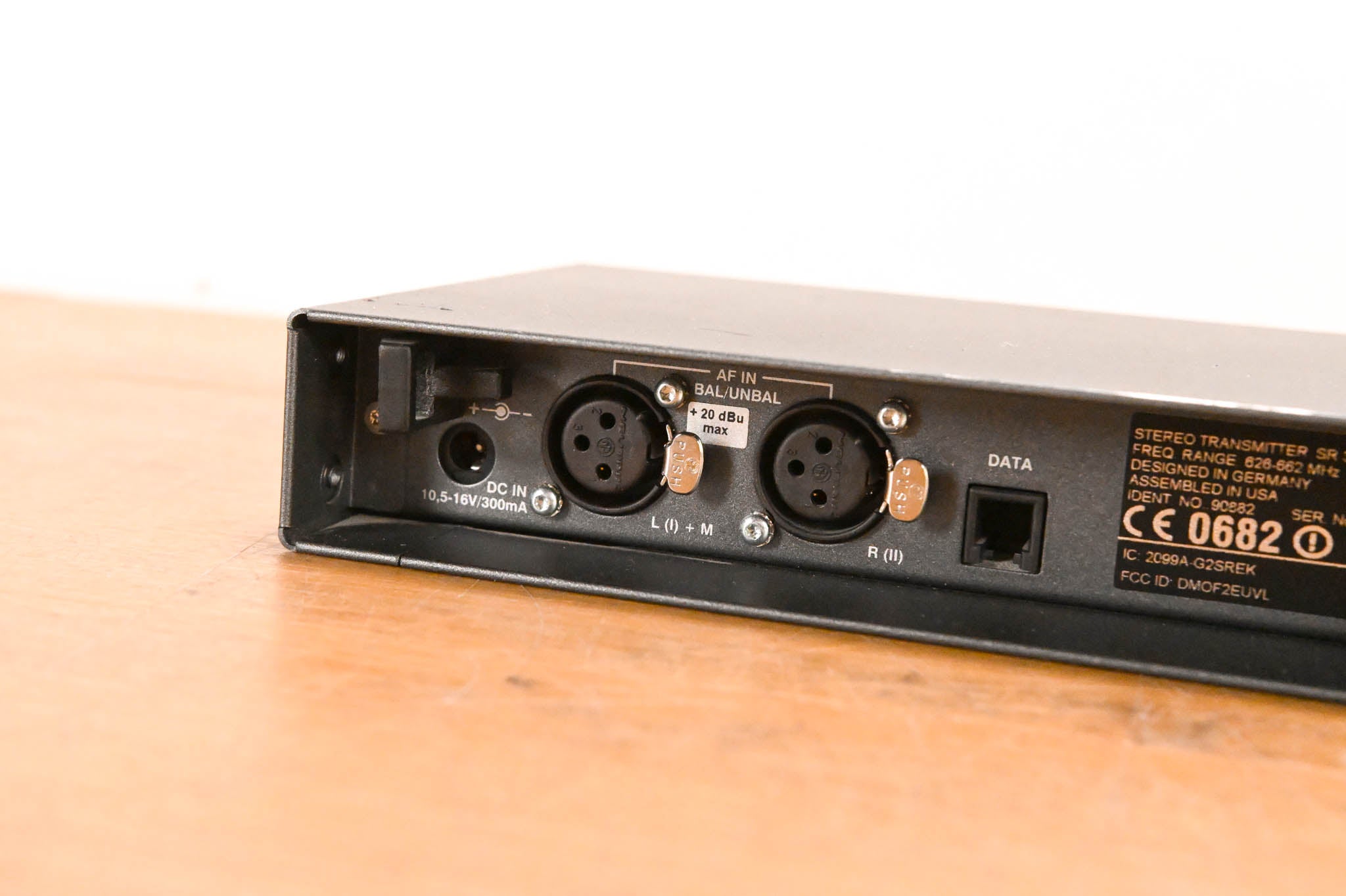 Sennheiser SR 300 IEM G2 Wireless Transmitter 626-662MHz NO POWER SUPPLY