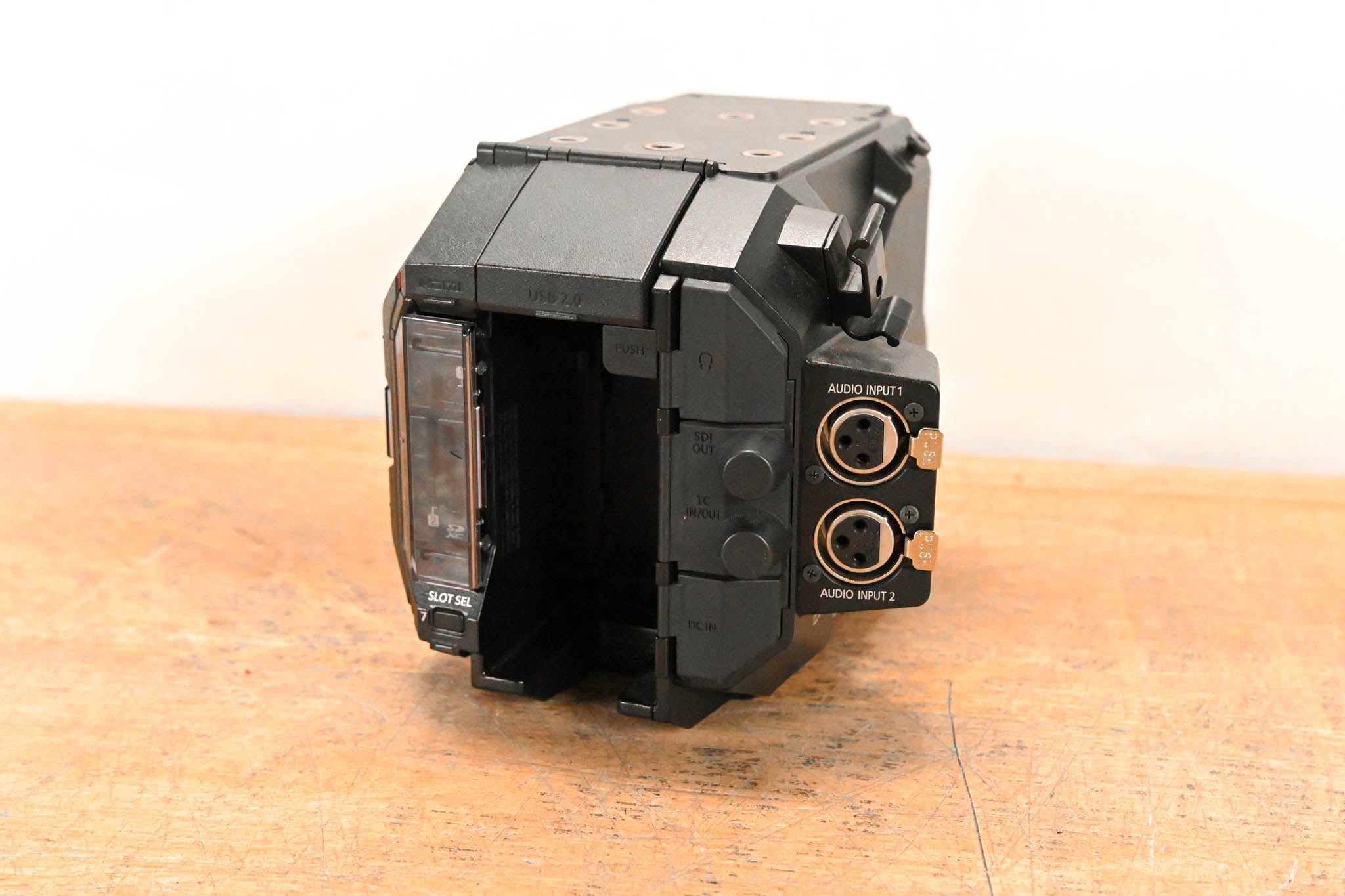 Panasonic AU-EVA1 Compact 5.7K Super 35mm Cinema Camera