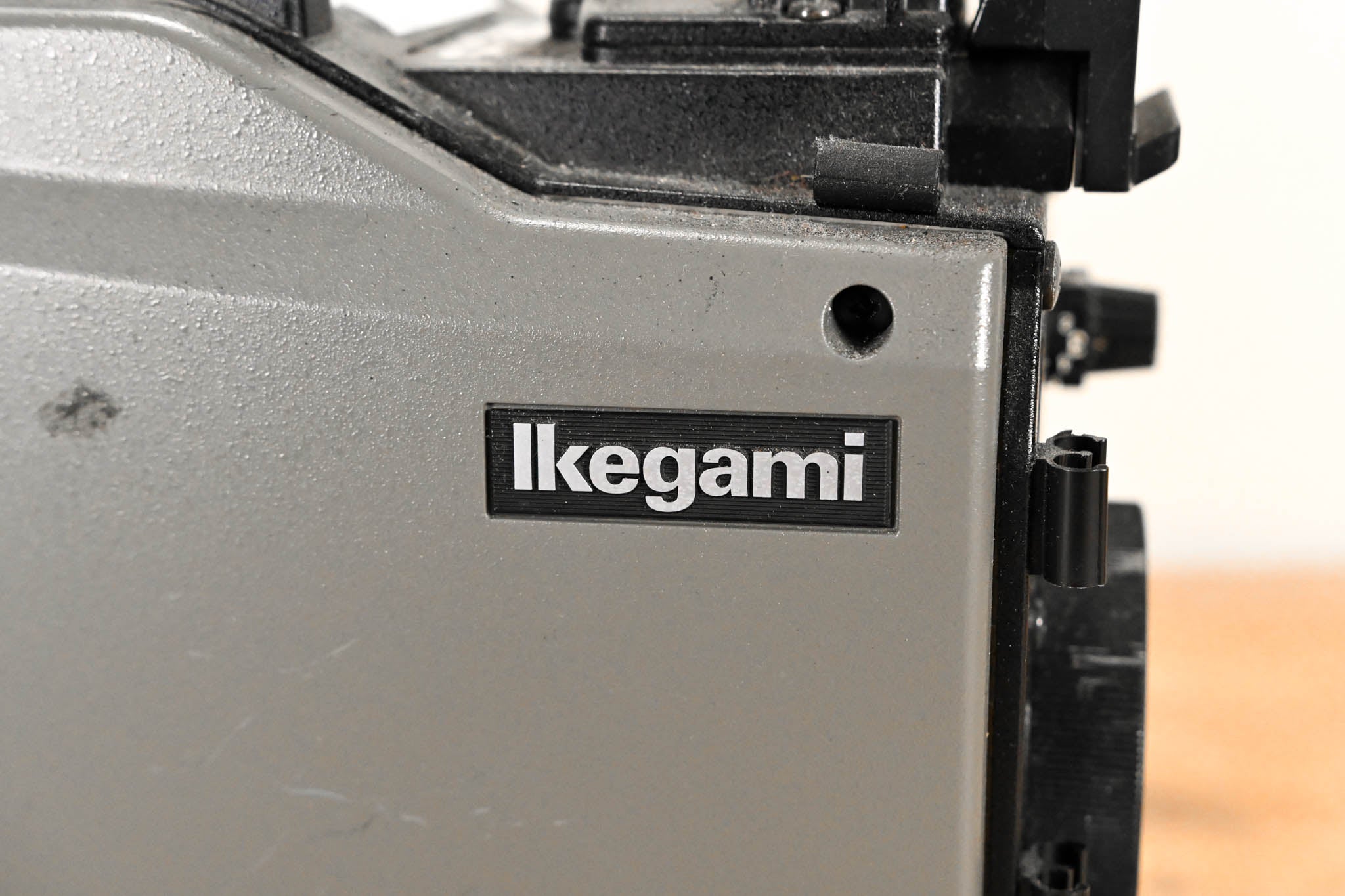 Ikegami HL-60W Digital Camera Body with TA-593 Triax Camera Adapter