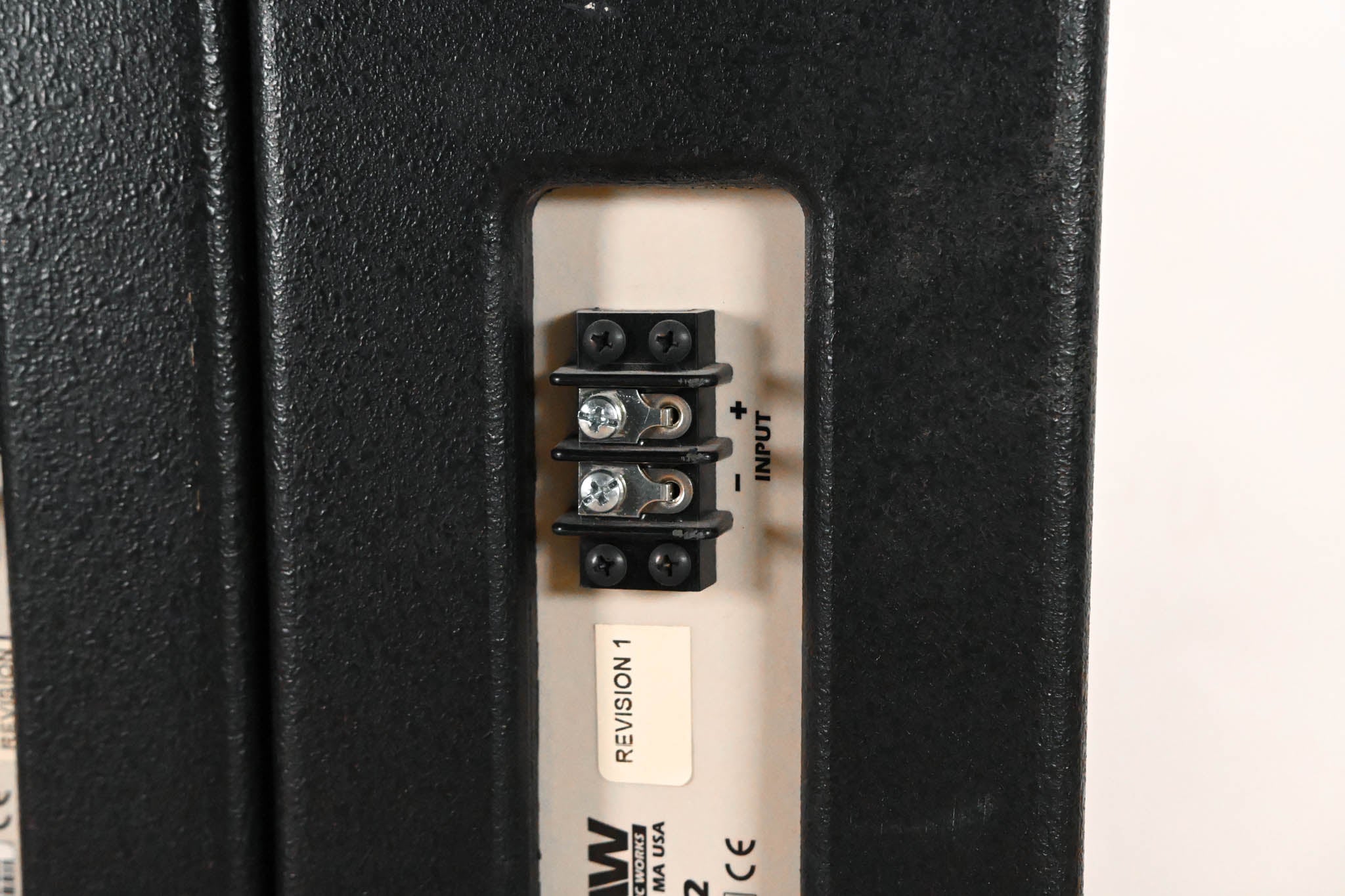 EAW UB52 Two-Way Full-Range Loudspeaker (PAIR)