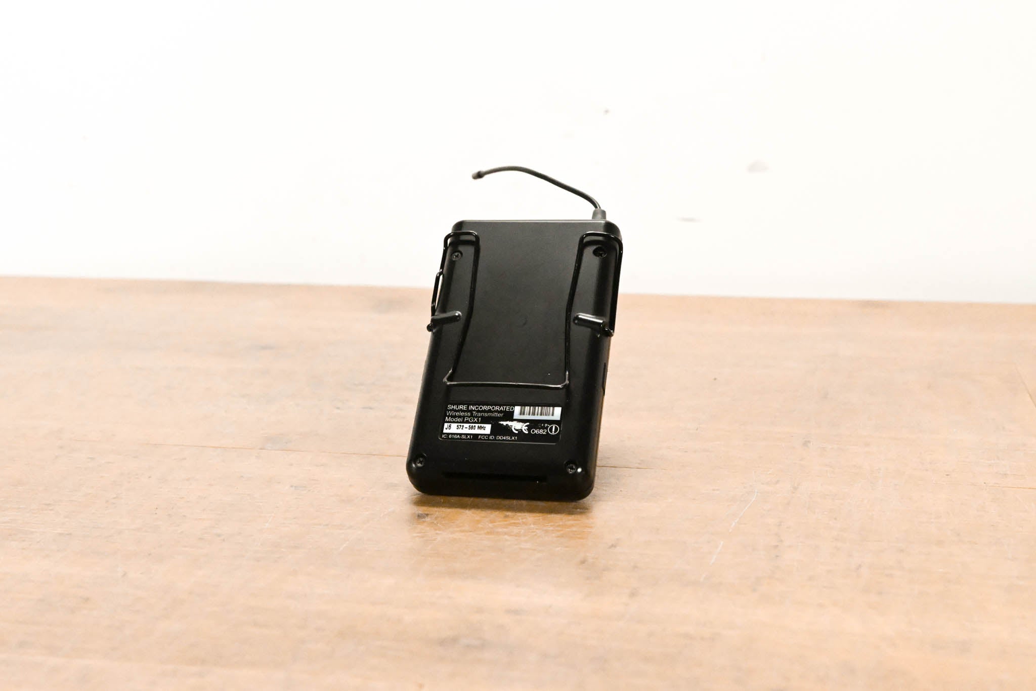 Shure PGX14 Wireless Beltpack System - J6 Band: 572-590 MHz