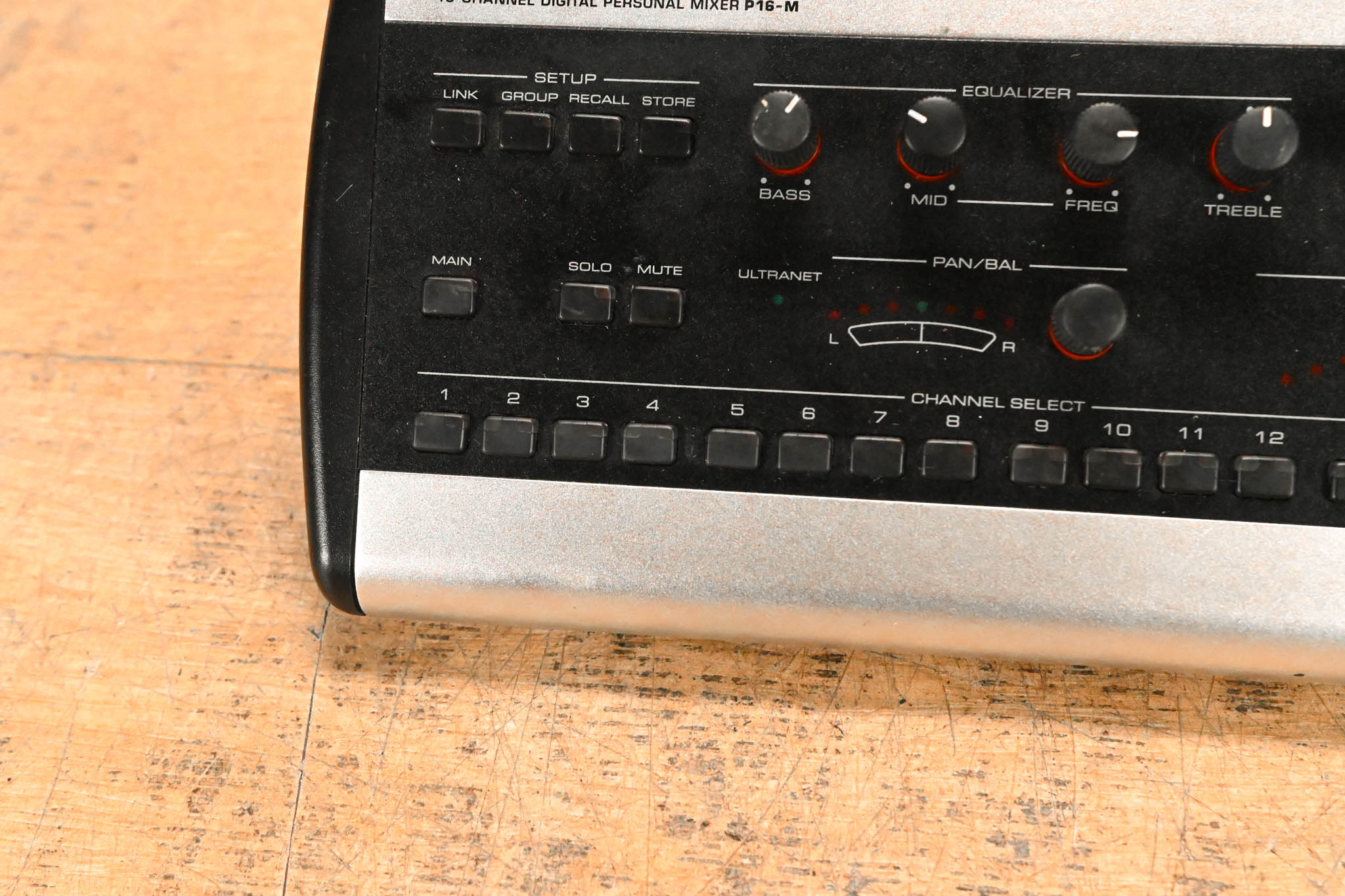 Behringer Powerplay P16-M 16-Channel Digital Personal Mixer