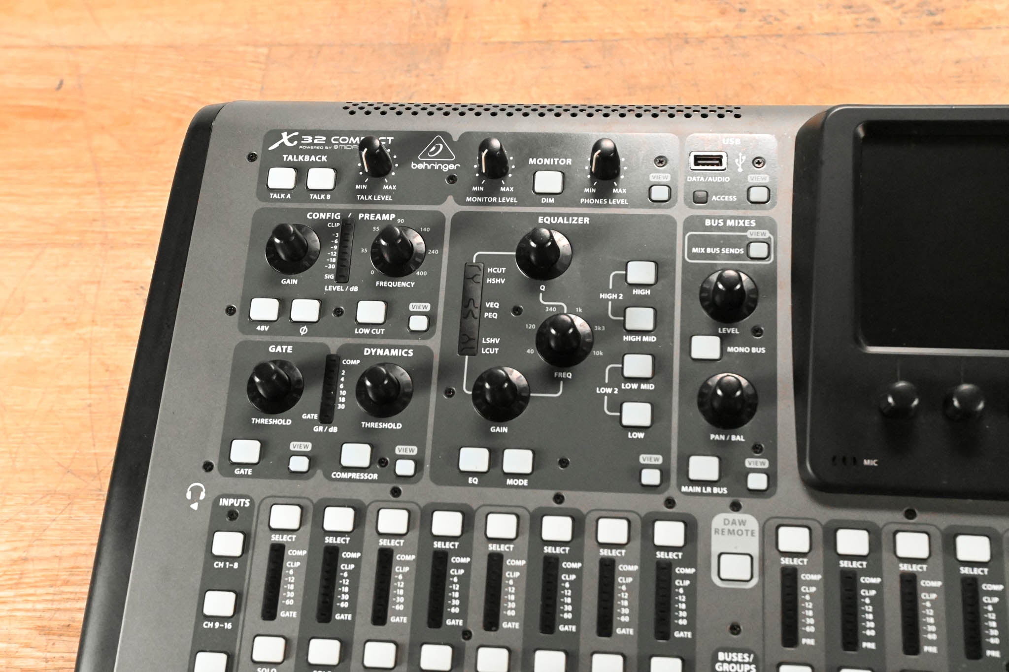 Behringer X32 Compact 40-Channel Digital Audio Console