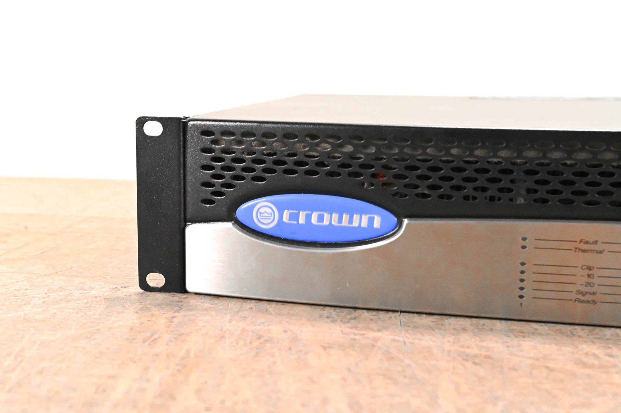 Crown CTs 600 Two-Channel 300W Power Amplifier