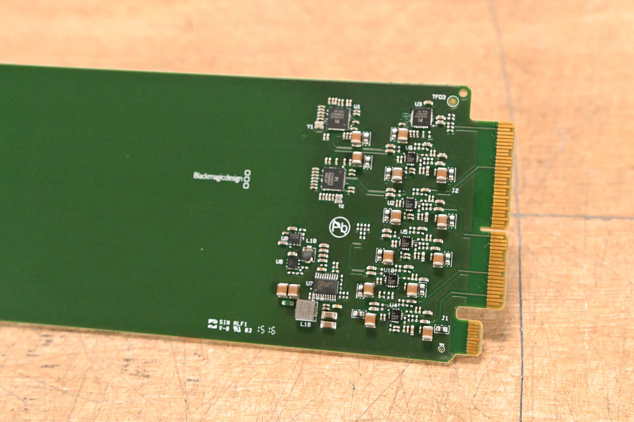 Blackmagic Design OpenGear Converter - SDI Distribution