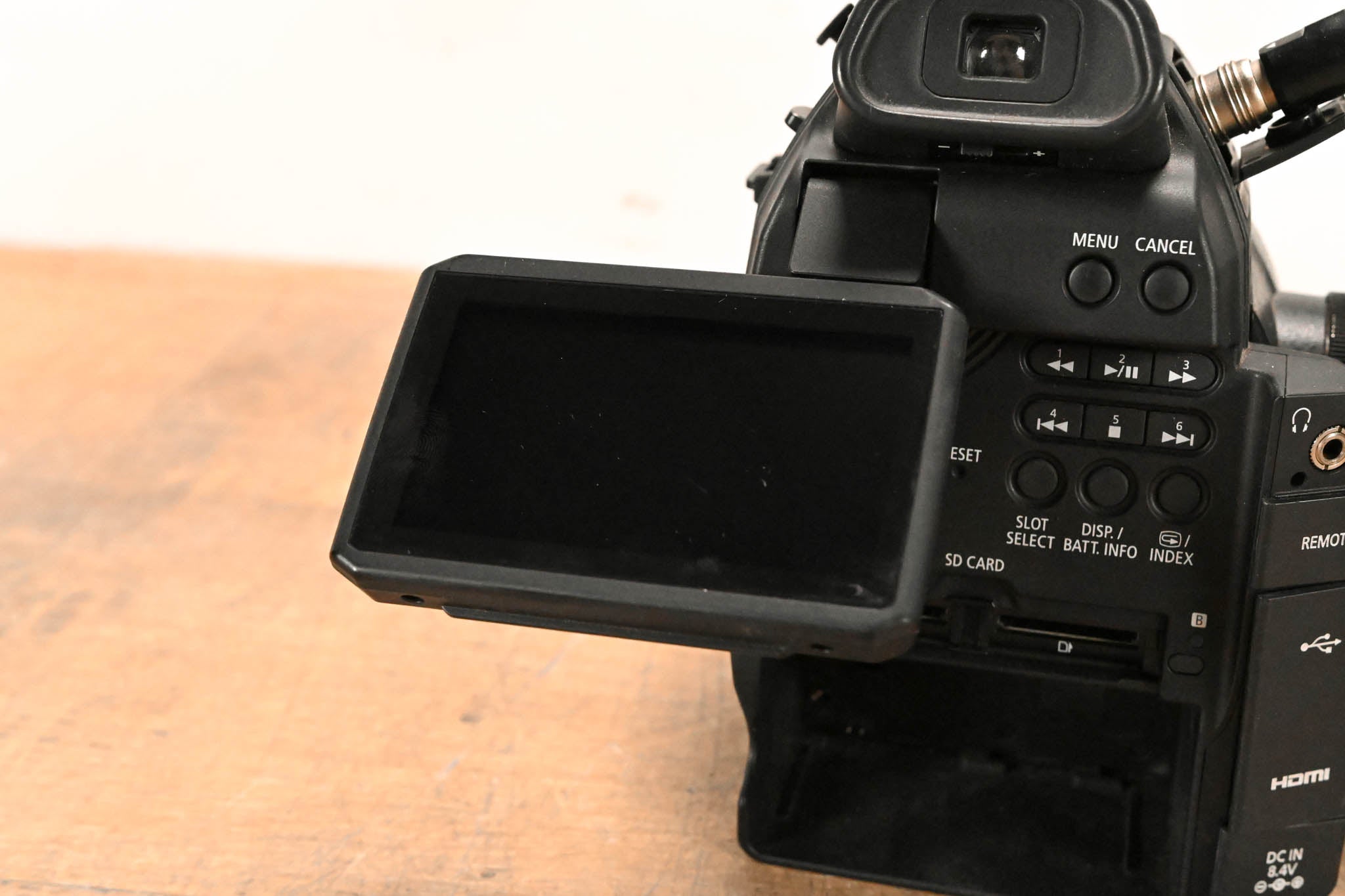 Canon EOS C100 Digital Cinema Camera