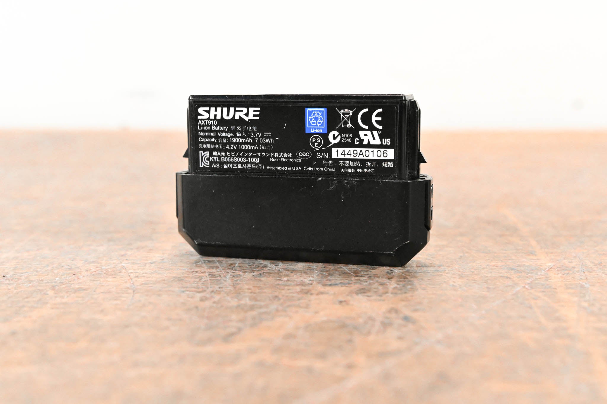 Shure AXT910 Axient Bodypack Rechargeable Battery