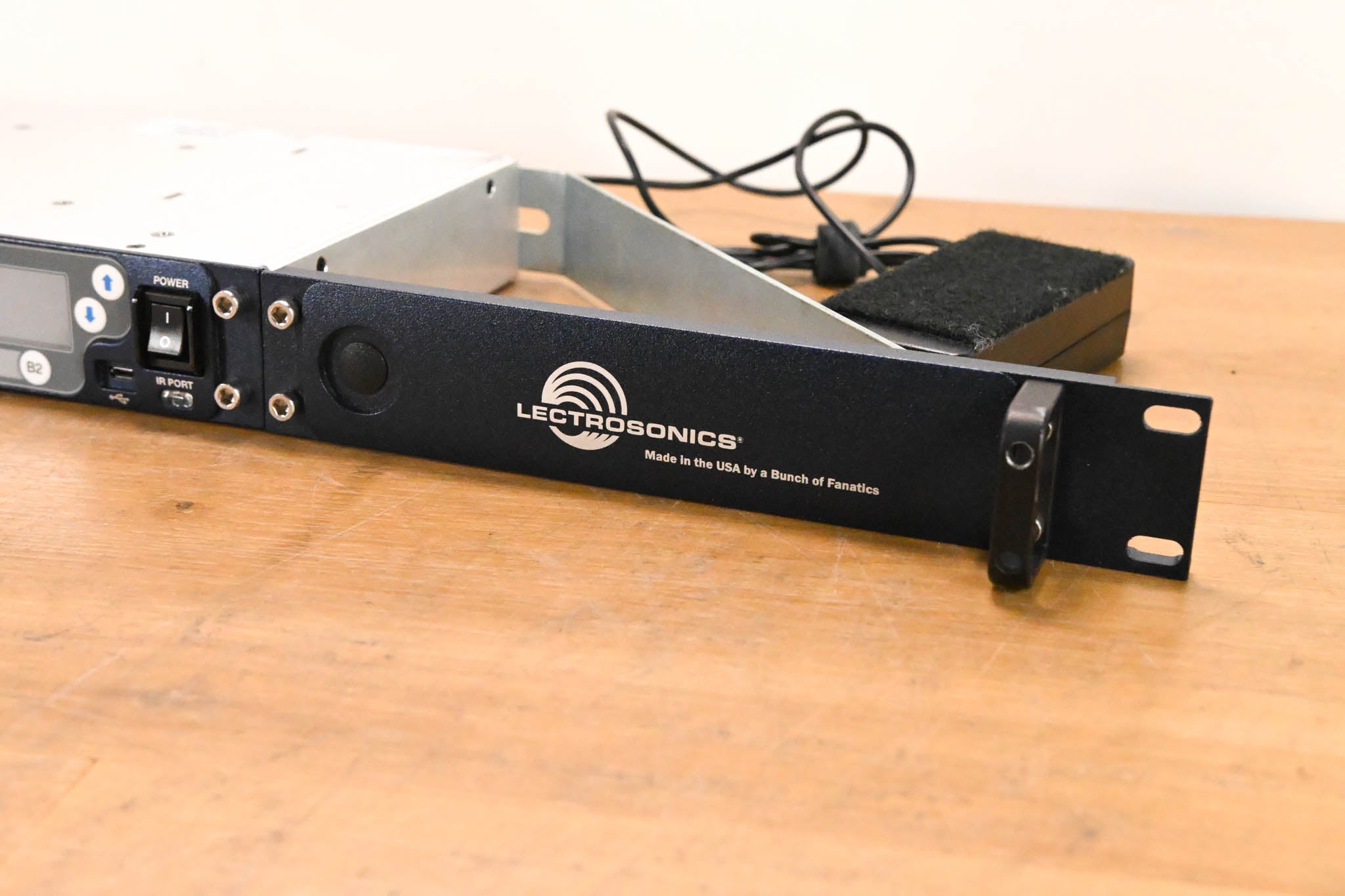 Lectrosonics Duet M2T/M2Ra IEM/IFB System - 470-608 MHz
