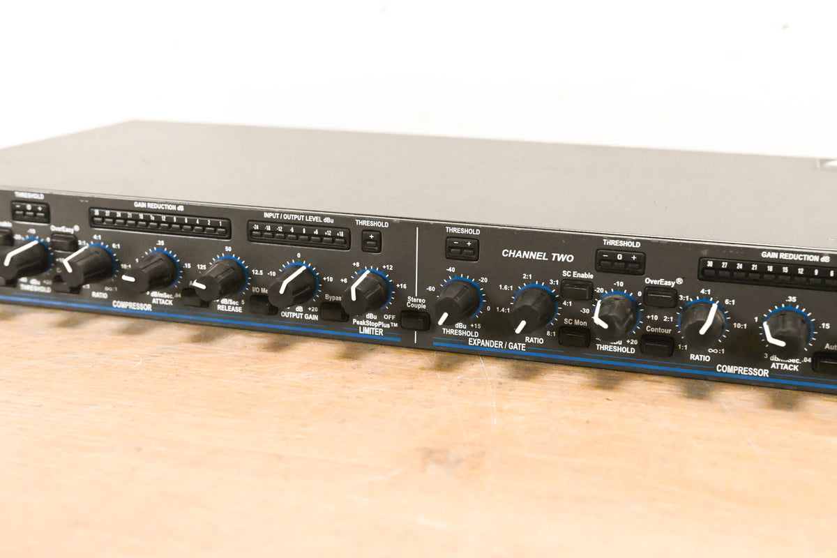 dbx 1066 2-Channel Compressor/Limiter/Gate