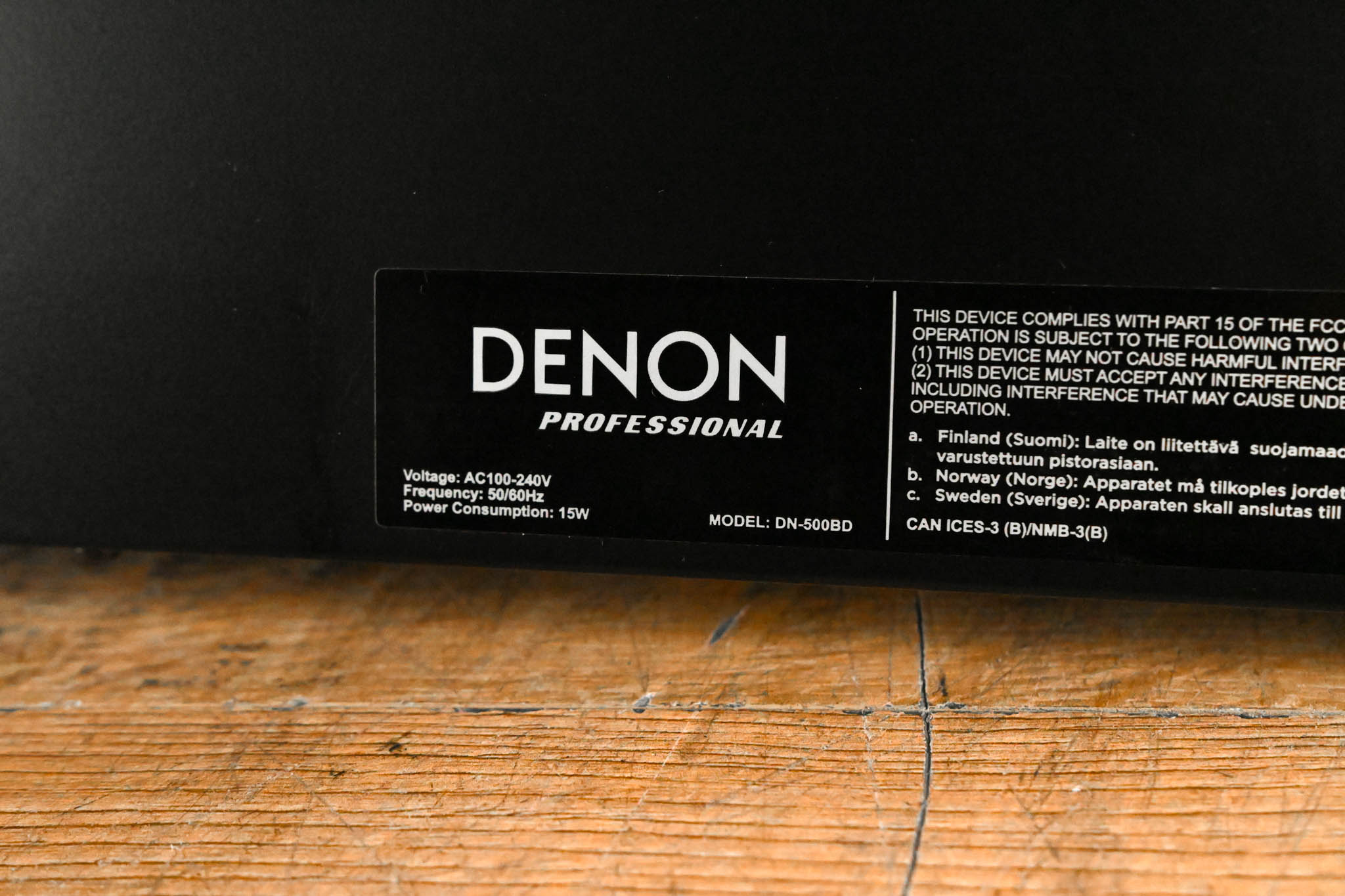 Denon DN-500BD Blu-Ray, DVD, and CD Player (NO REMOTE)