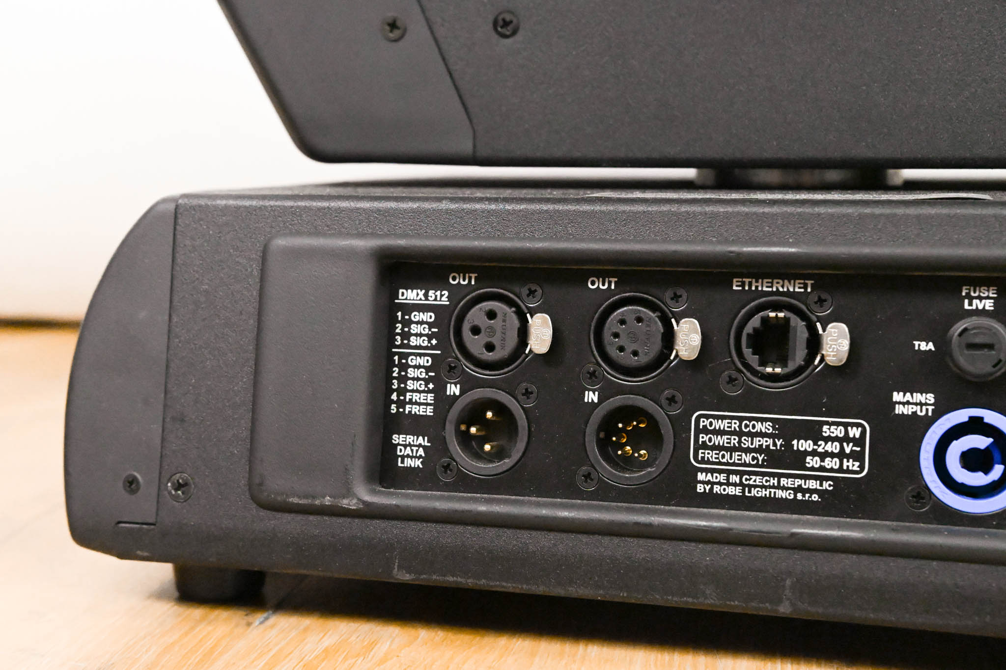 Robe Robin DLS Profile LED Moving Head