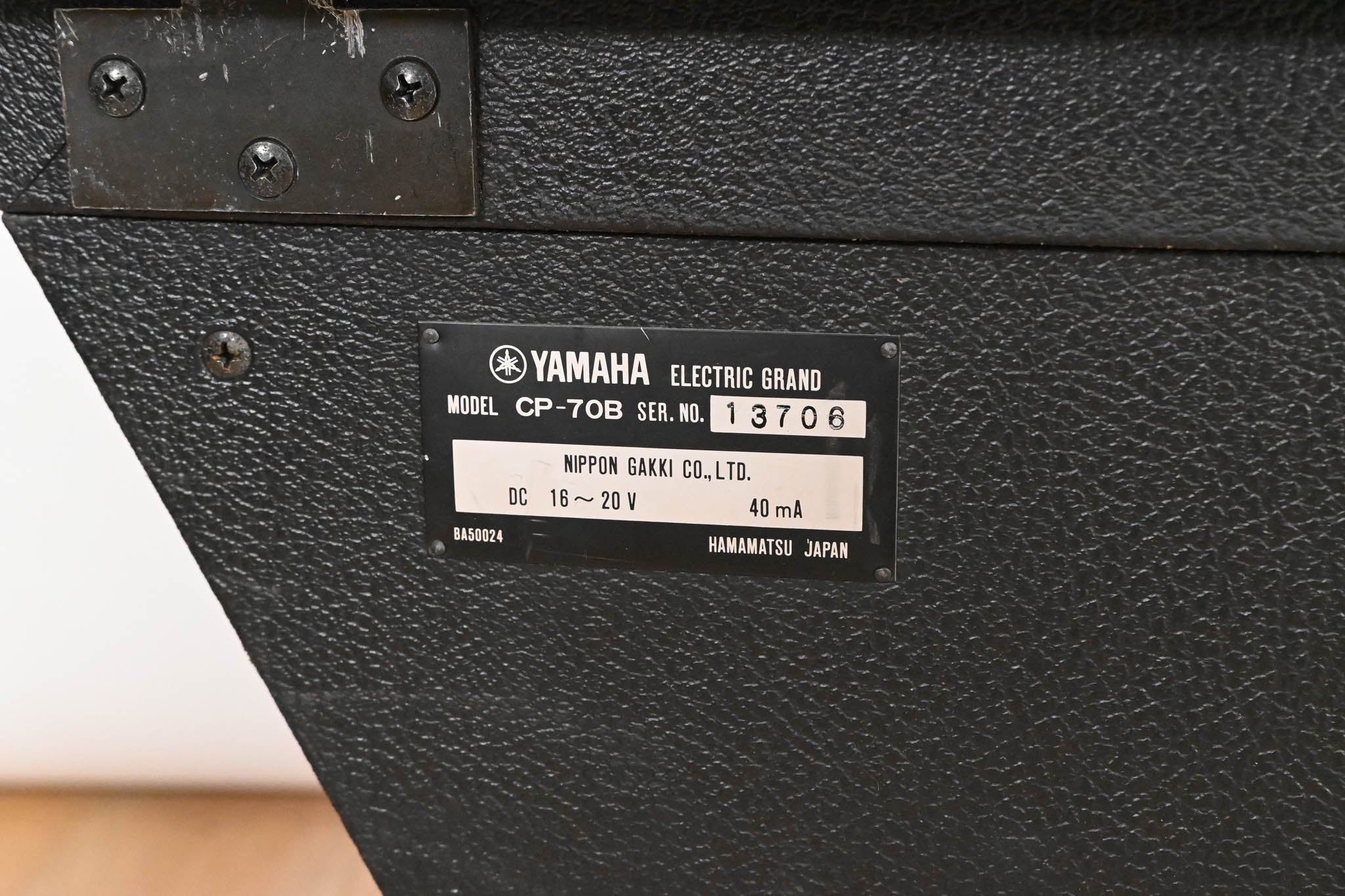 Yamaha CP-70B Electric Grand Piano