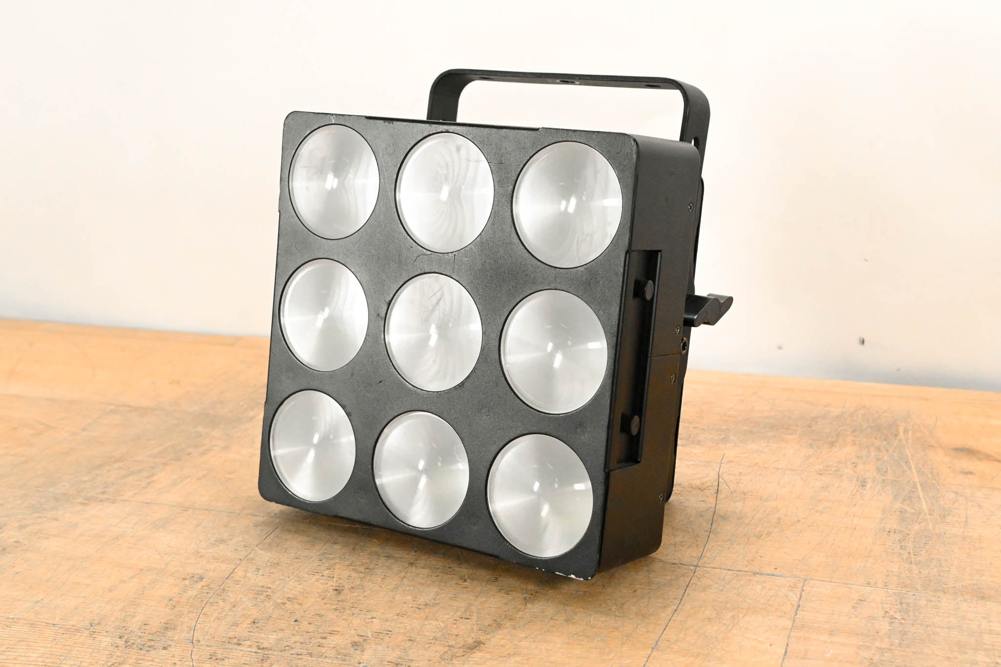 ADJ Dotz Brick 3.3 30W Tri-Color COB LED Wash Light