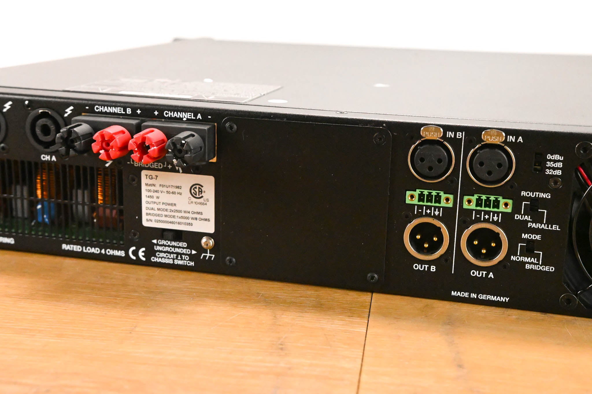Electro-Voice (EV) TG-7 Tour-Grade Stereo Power Amplifier
