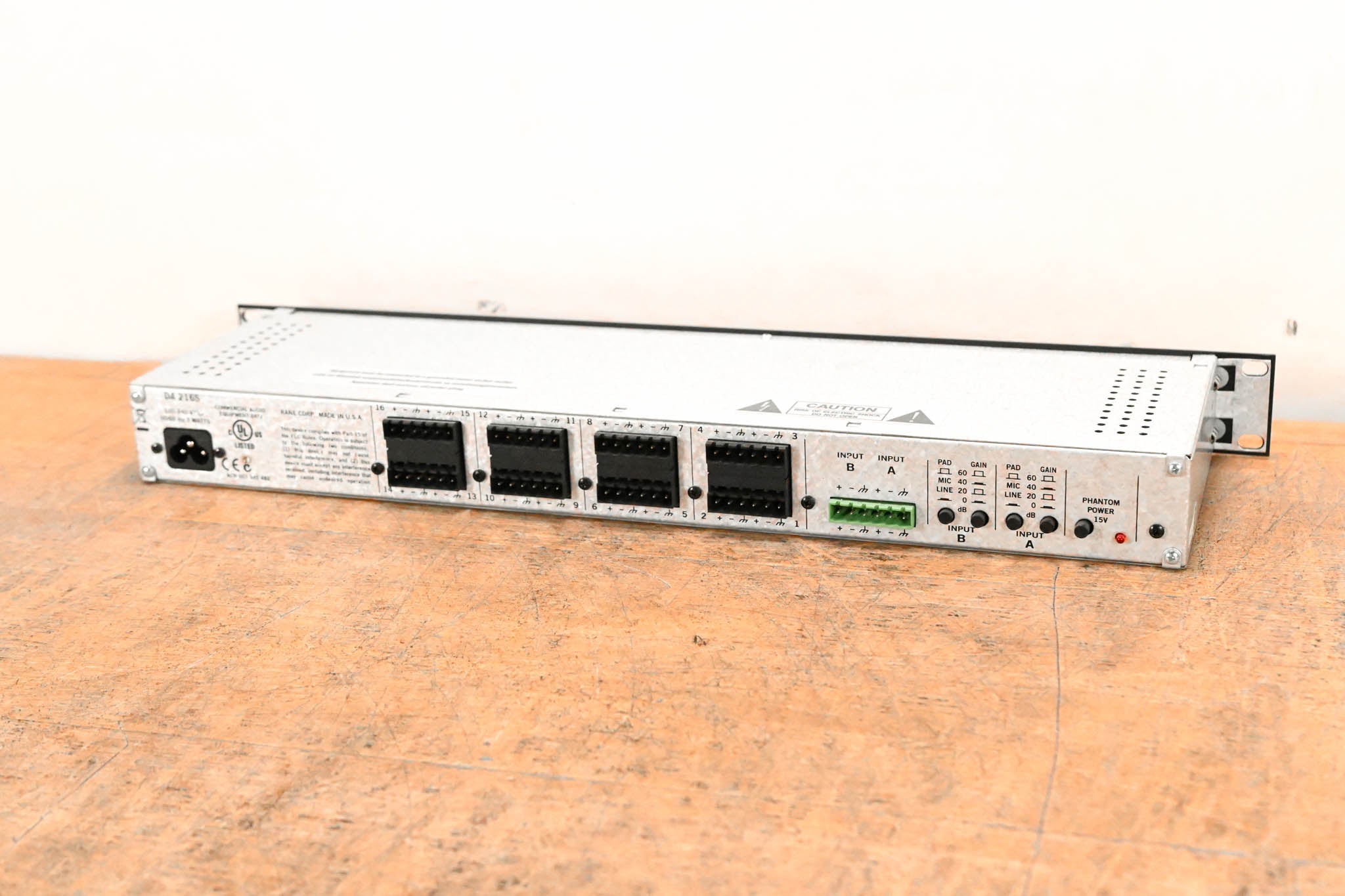 Rane DA216S 2-Input, 16-Output Distribution Line Amplifier