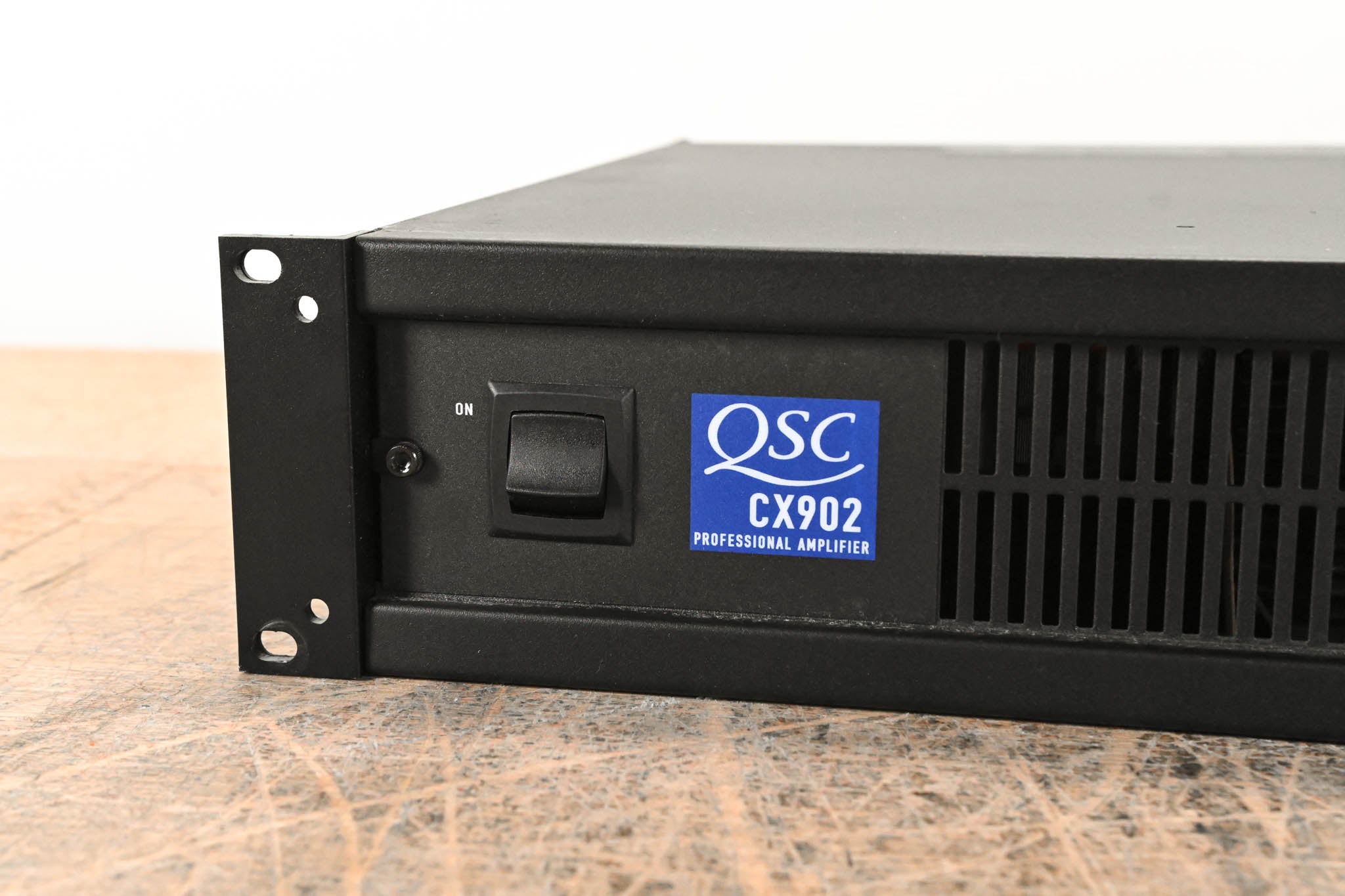 QSC CX902 2-Channel Power Amplifier