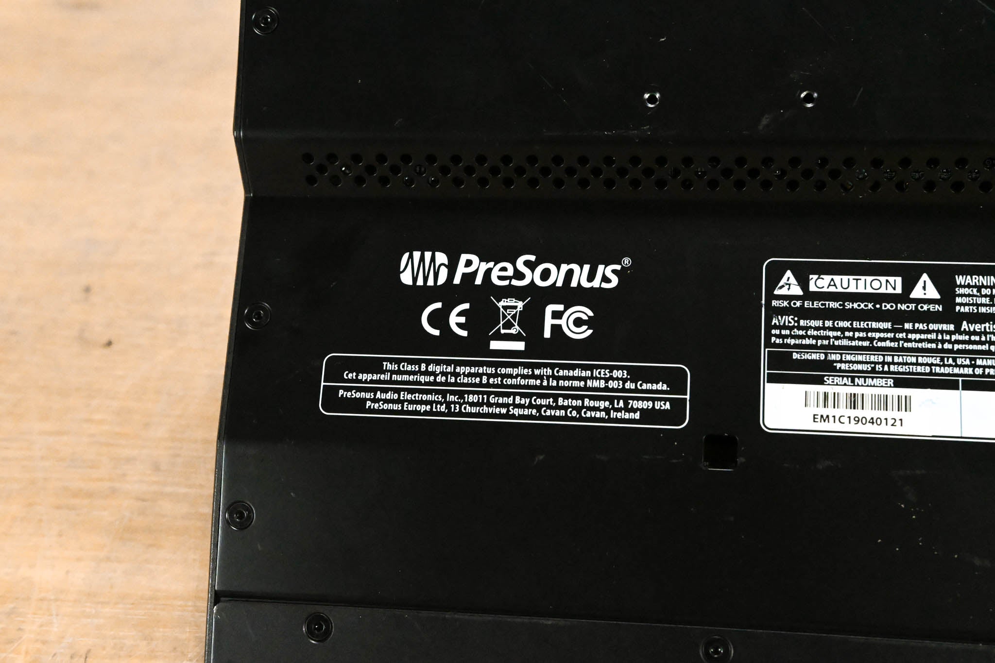 PreSonus EarMix 16M 16-Channel AVB Personal Monitor Mixer