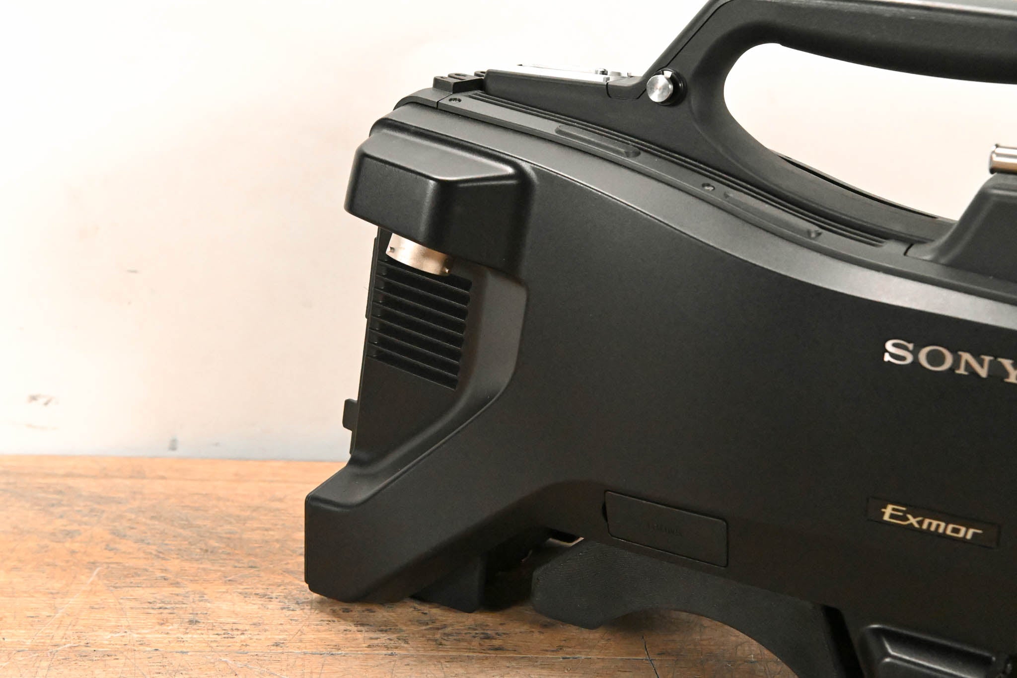 Sony HXC-D70 HD/SD Studio Camera